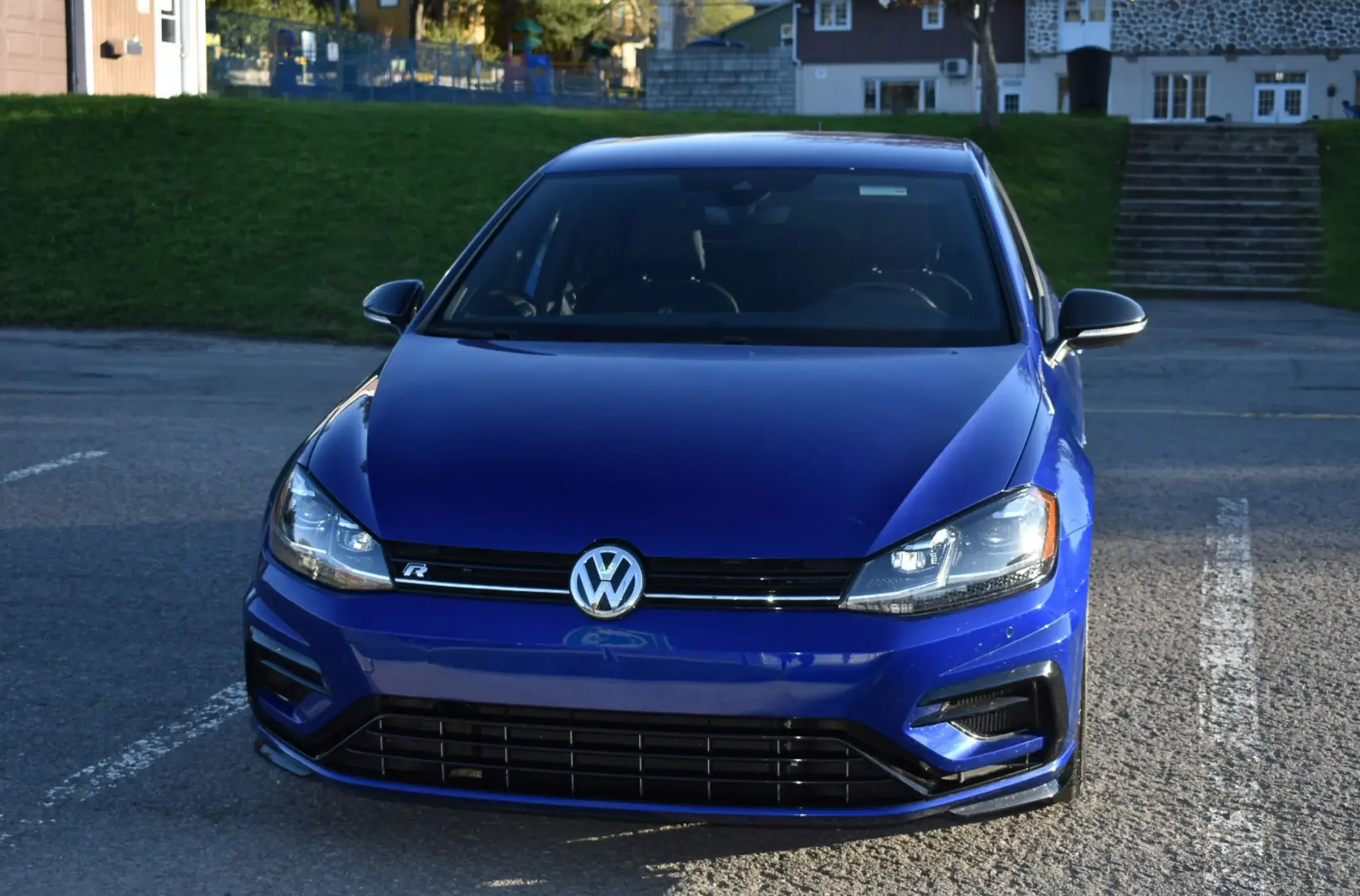 2019-volkswagen-golf-r-pcarmarket