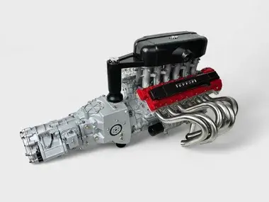 MP: 1:4 Scale Ferrari Enzo Engine Model | PCARMARKET