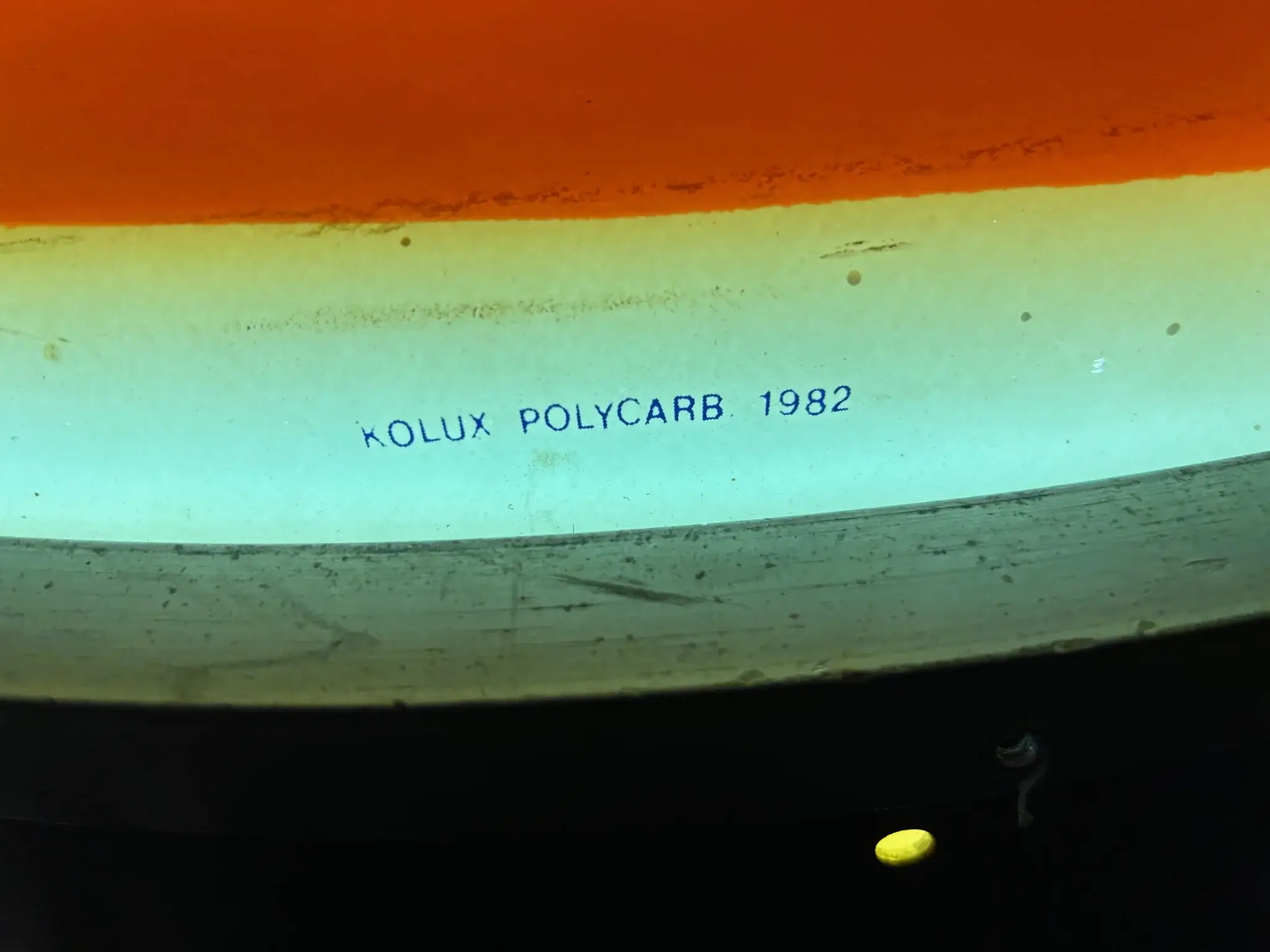 Illuminated 1980s Gulf sign by Kolux Polycarb | PCARMARKET