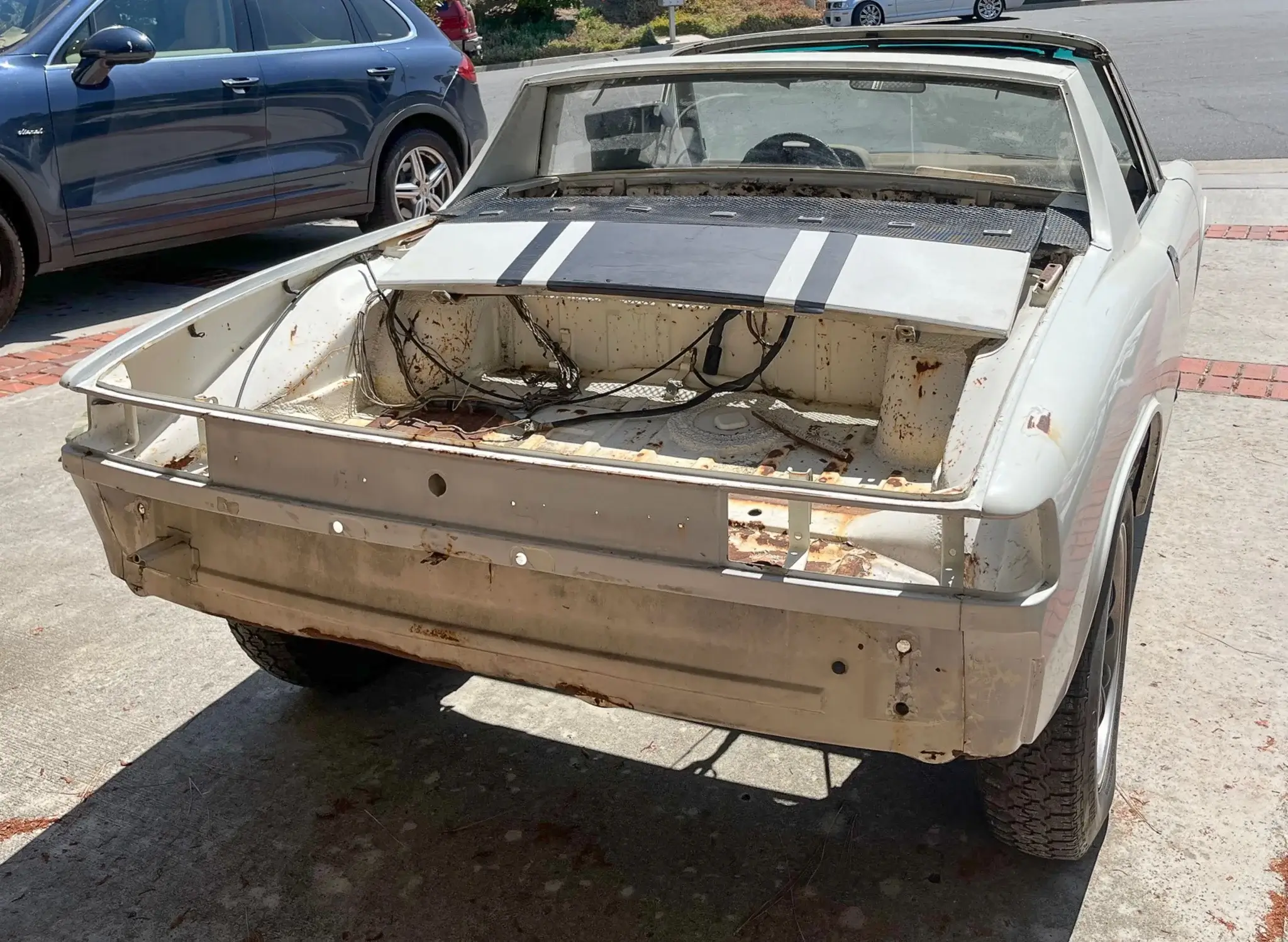 NO RESERVE 1973 Porsche 914 Project Car | PCARMARKET