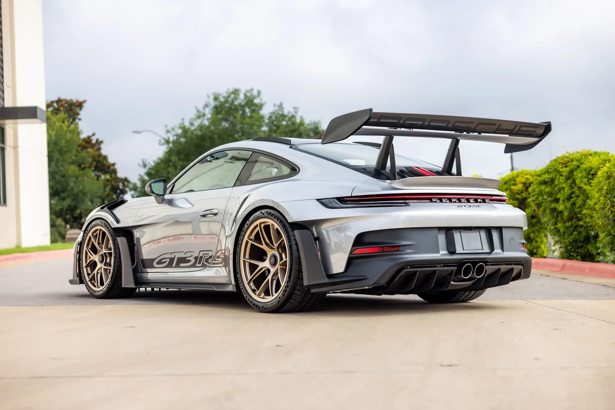 MP: 59-Mile 2024 Porsche 992 GT3 RS Weissach Package | PCARMARKET