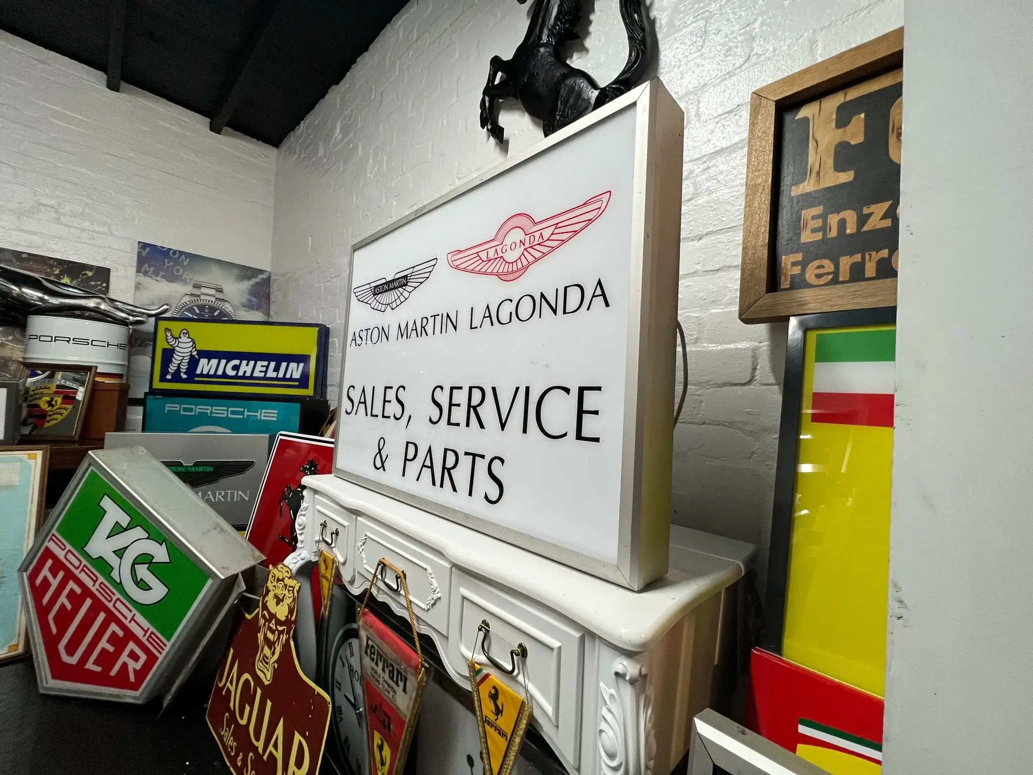 MP: Illuminated Aston Martin Lagonda Sign | PCARMARKET