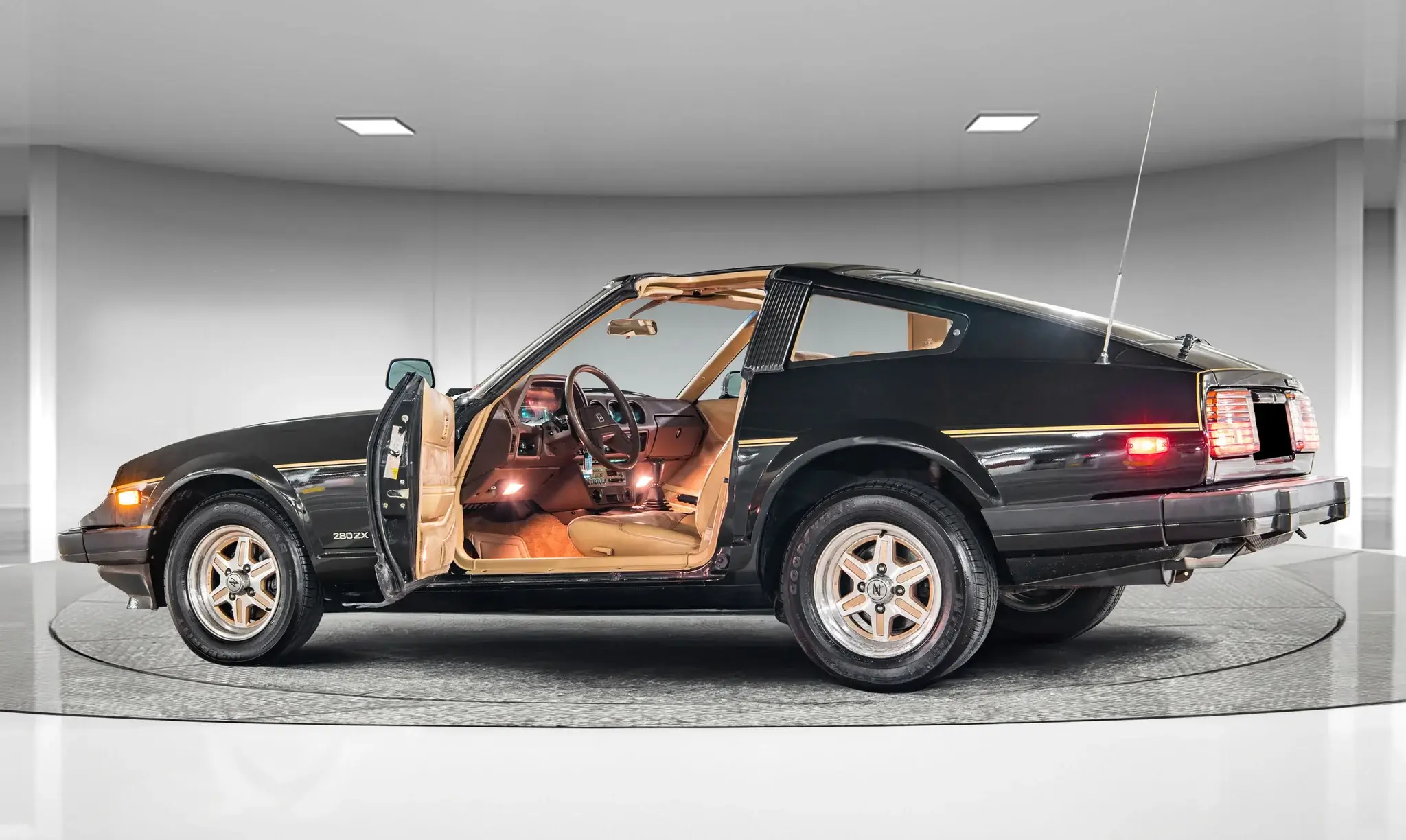 MP: 46k-Mile 1983 Datsun 280ZX 5-Speed | PCARMARKET