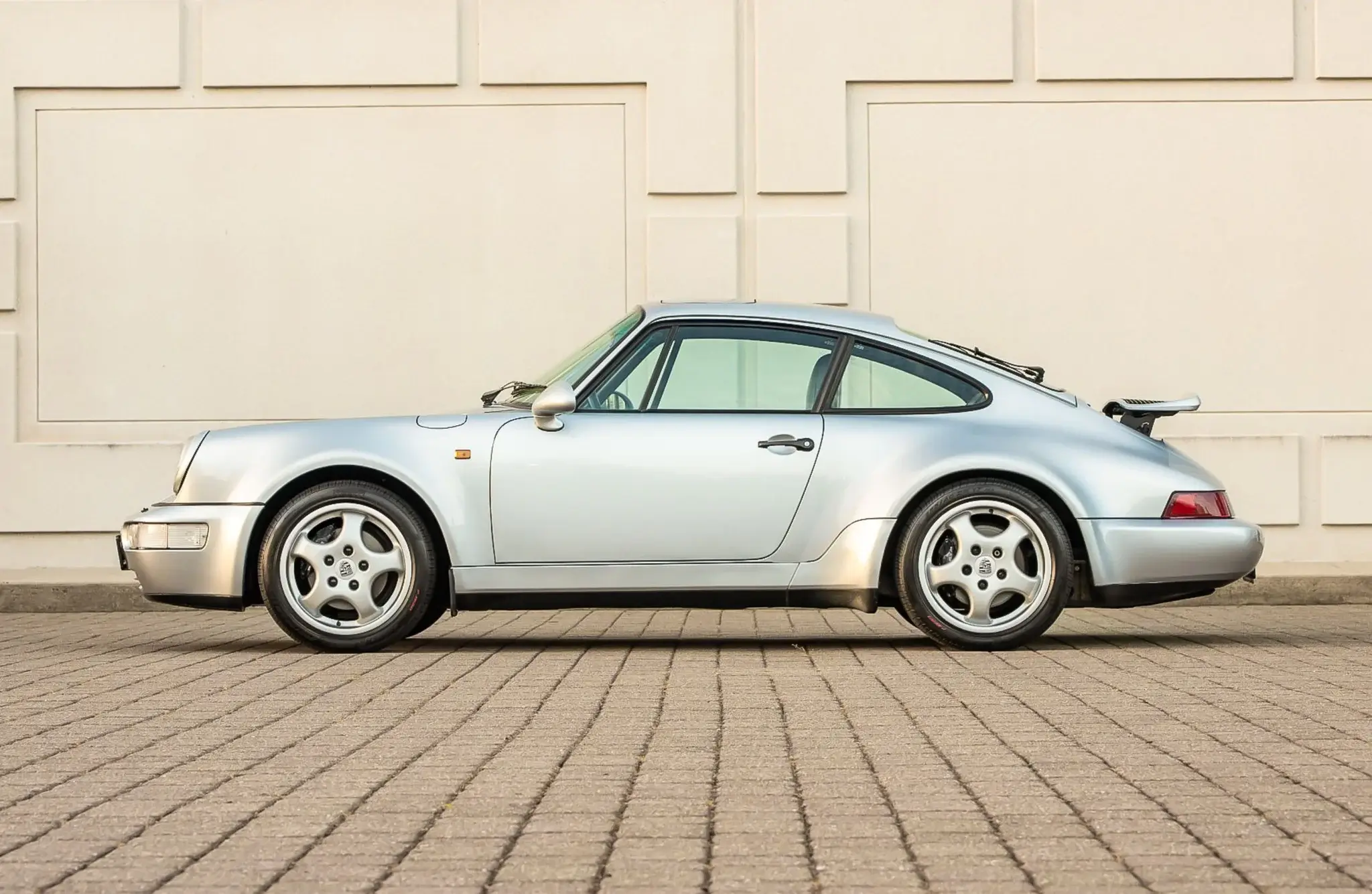 PORSCHE 964 ポルシェCarrera4 1993 純正アシュトレイ灰皿 PORSCHE 964 ポルシェCarrera4 1993 純正アシュトレイ灰皿 【公式通販】