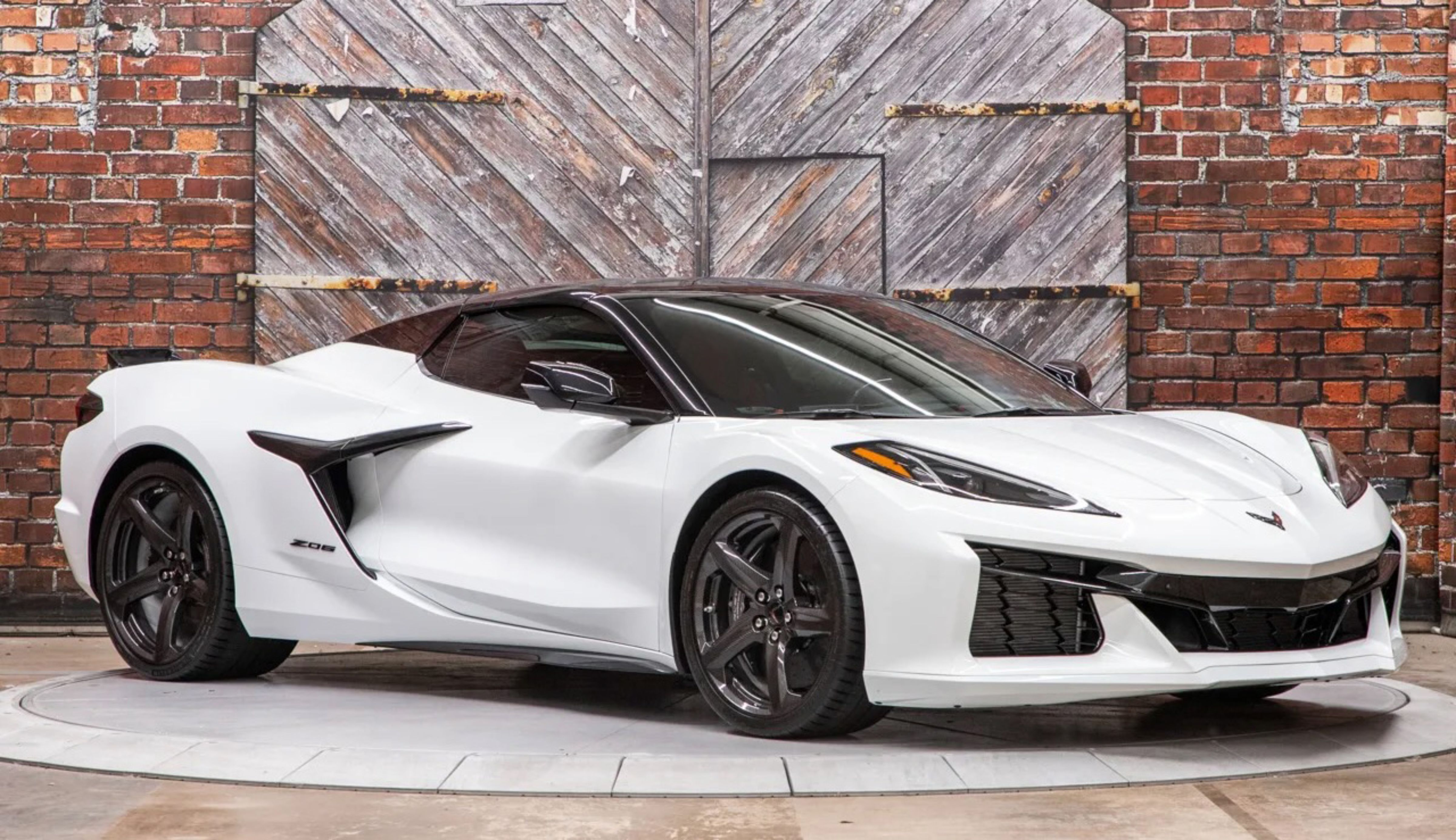 2023 Chevrolet Corvette Z06 Convertible | PCARMARKET