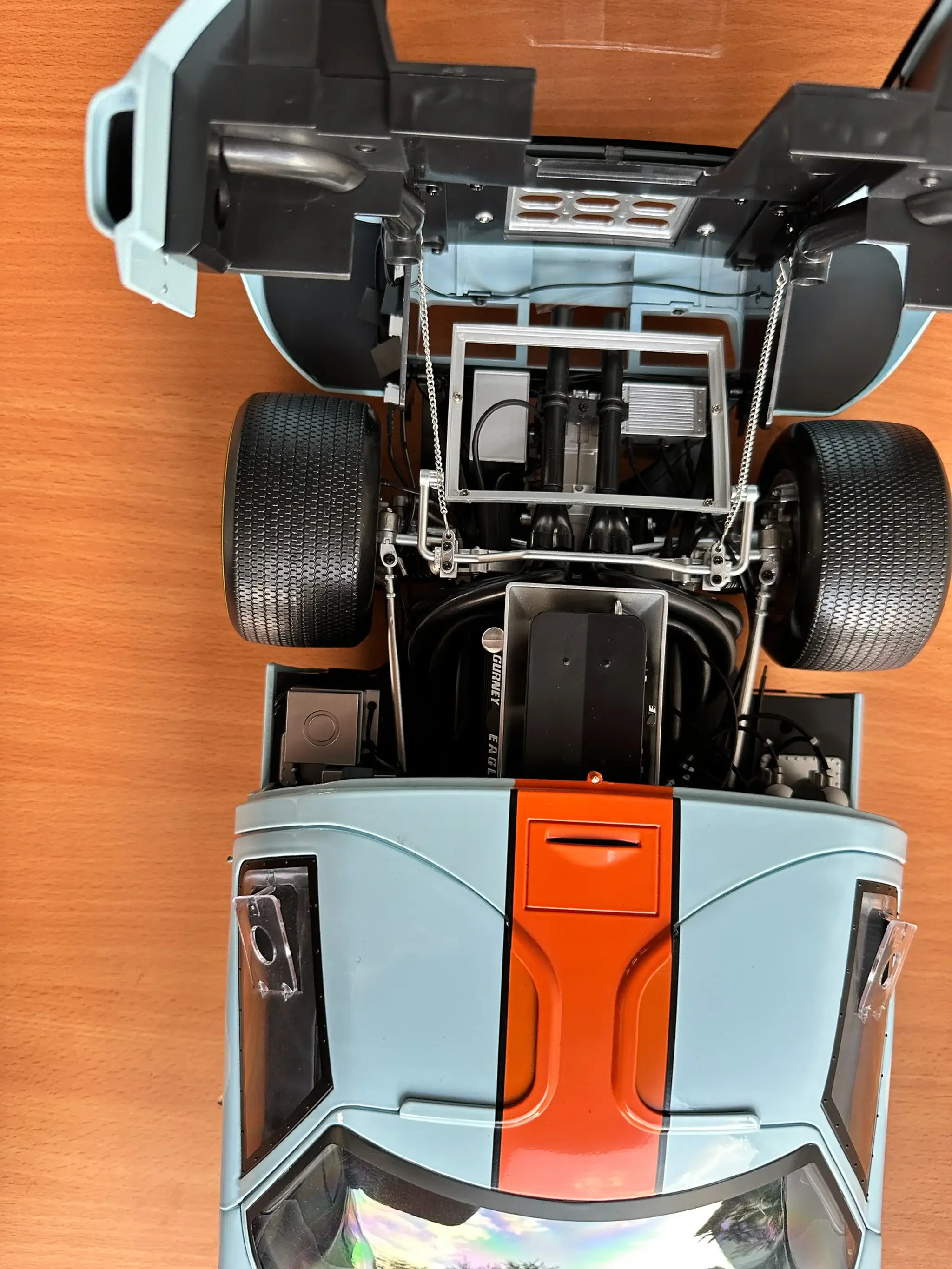 MP: 1:8 Scale Ford GT40 Model | PCARMARKET