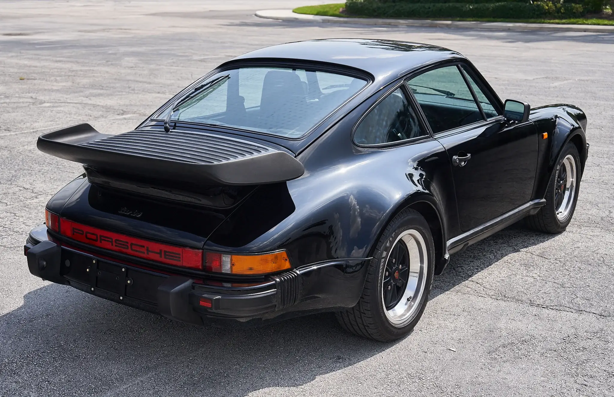 MP: 1985 Porsche 911 Turbo Coupe RoW | PCARMARKET