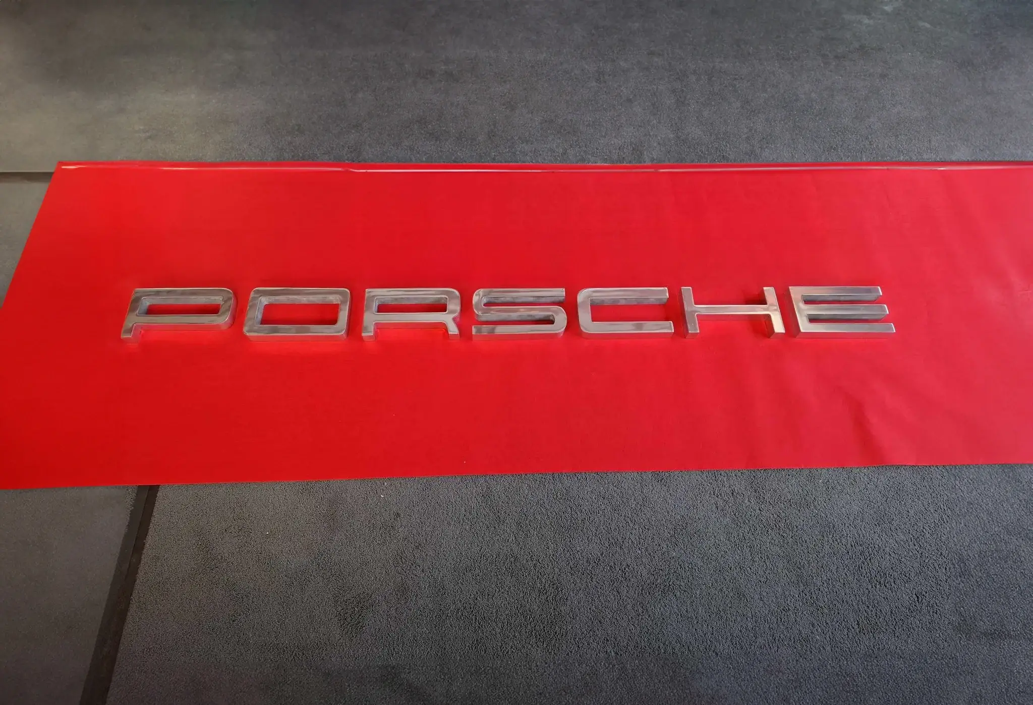 No Reserve Porsche Letters Sign | PCARMARKET