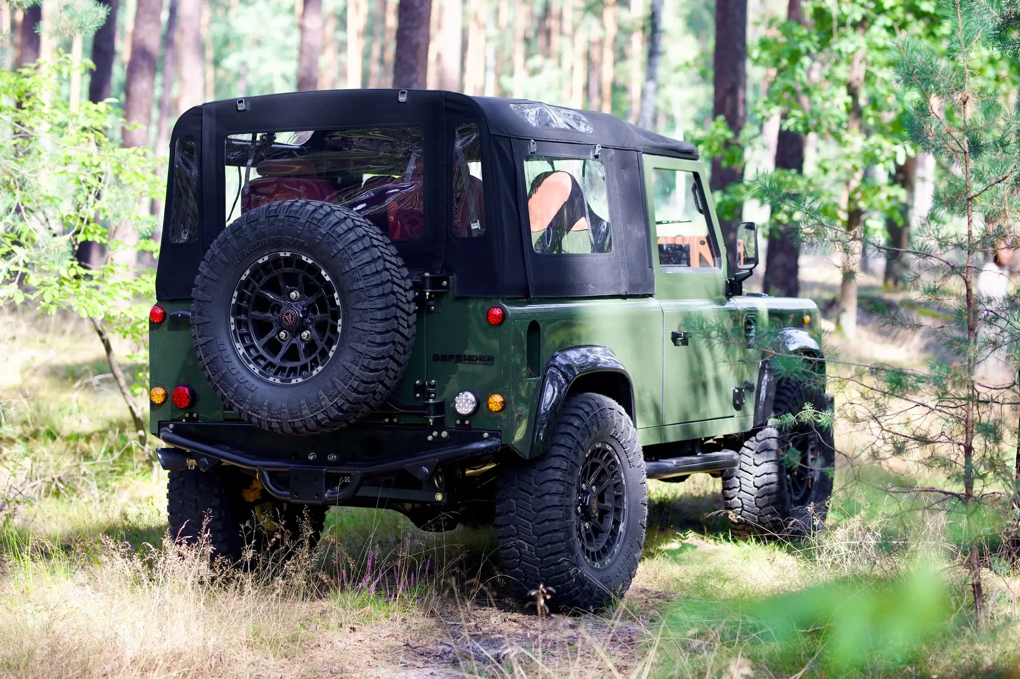 Restored 1999 Land Rover Defender 90 TD5 5-Speed | PCARMARKET