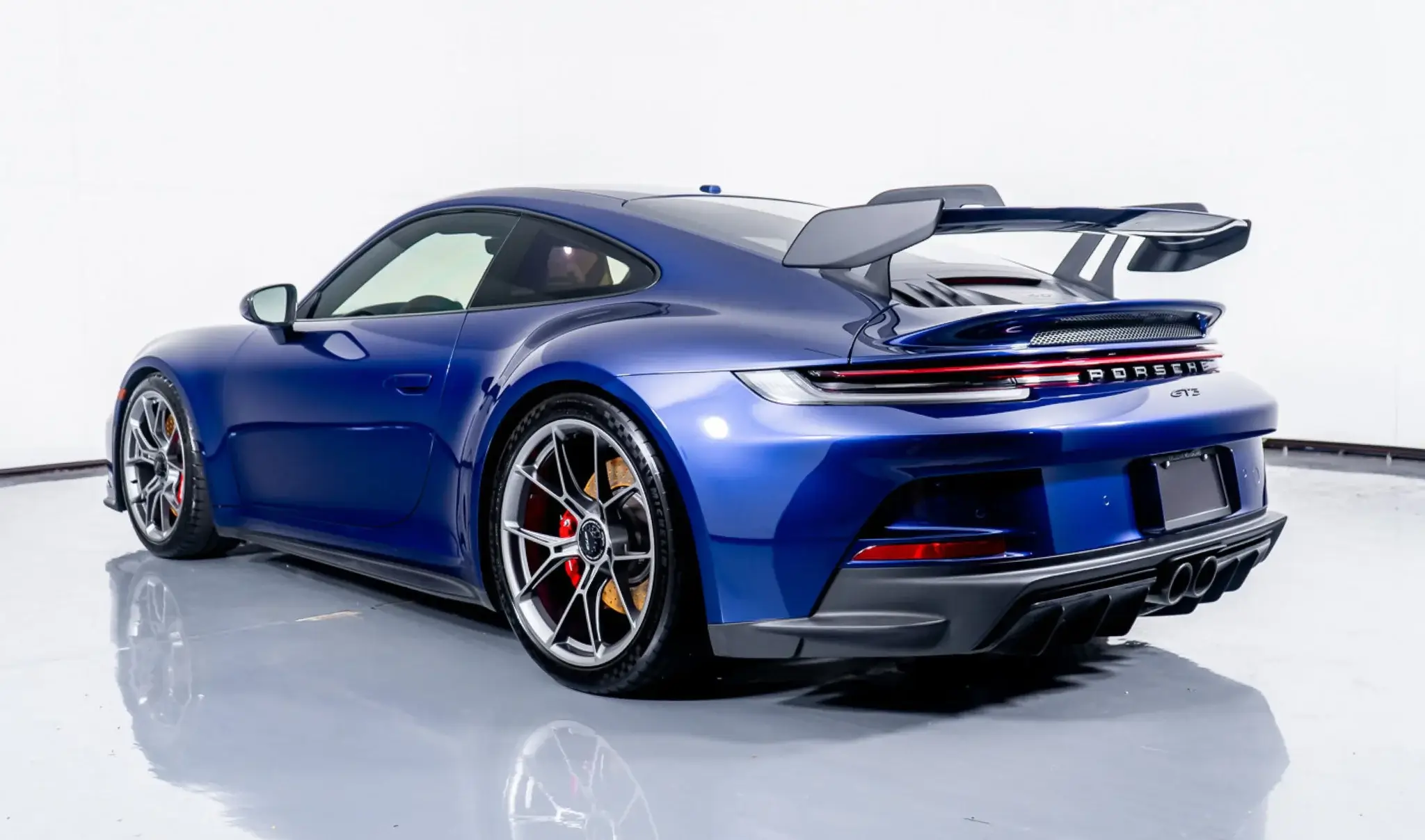 MP: 14k-Mile 2022 Porsche 992 GT3 | PCARMARKET