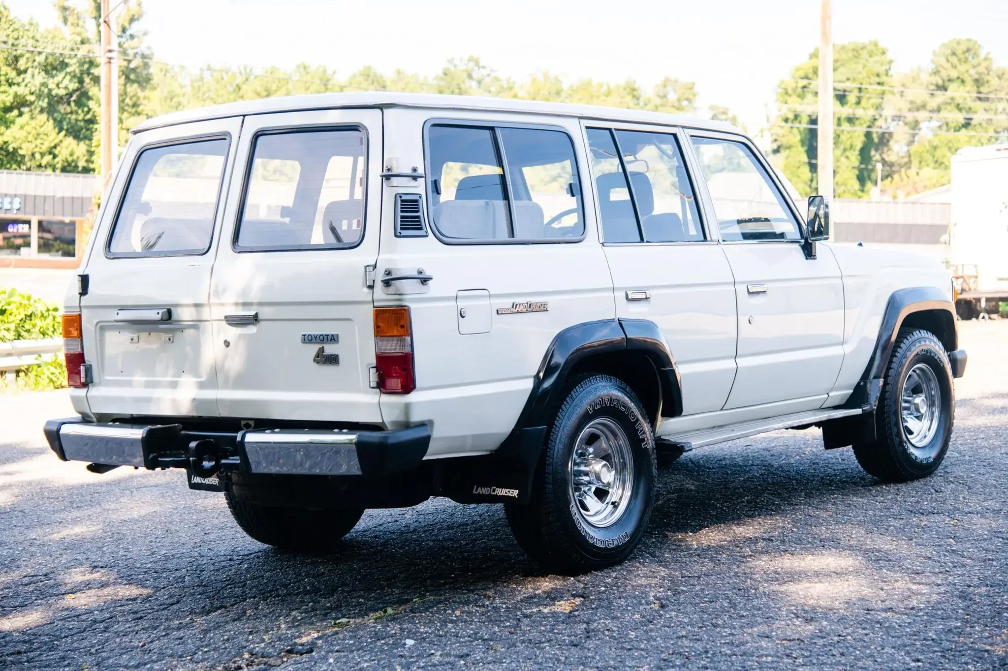 MP: 1985 Toyota Land Cruiser FJ62 5-Speed | PCARMARKET