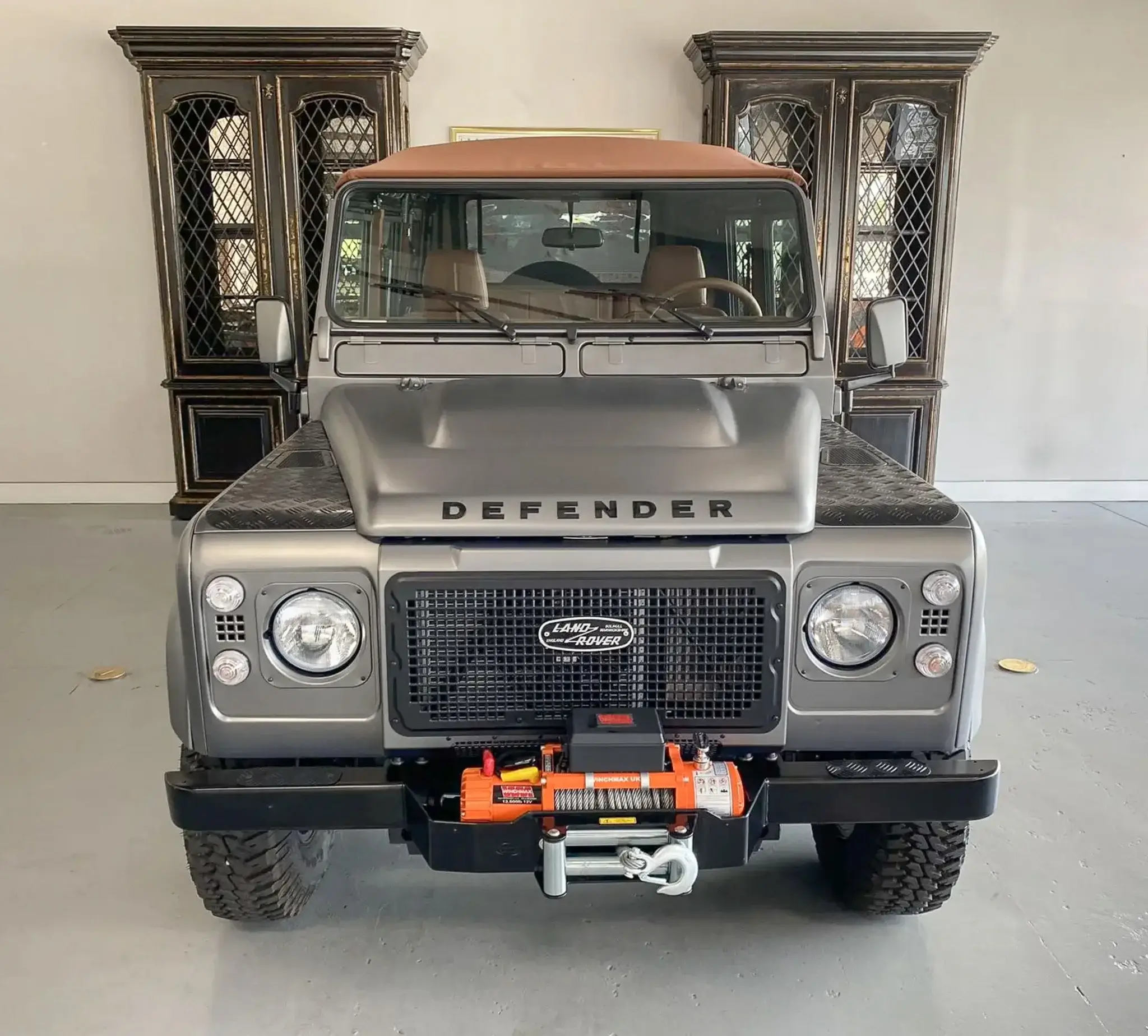 MP: Restored 1997 Land Rover Defender 110 300Tdi 5-Speed | PCARMARKET