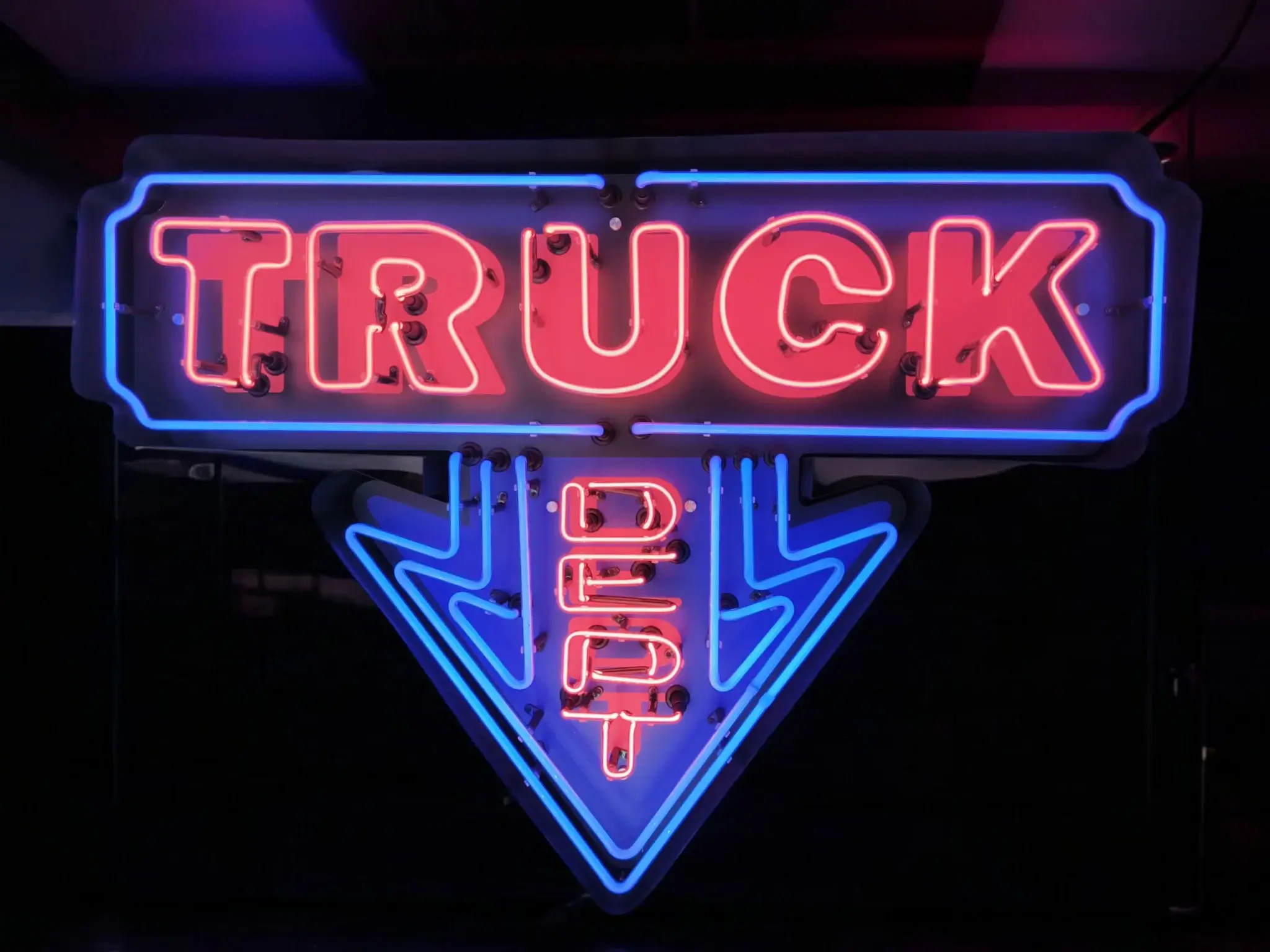 MP: Truck Dept Neon Sign | PCARMARKET