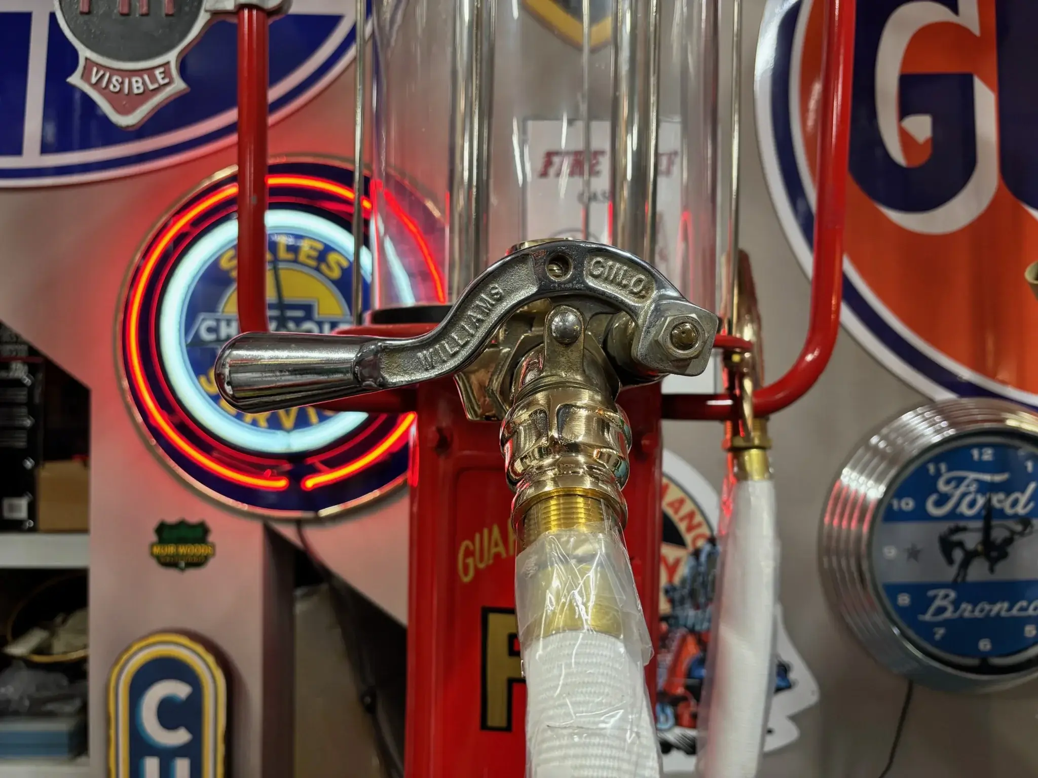 MP: Restored Mae West Sinclair Gas Pump | PCARMARKET