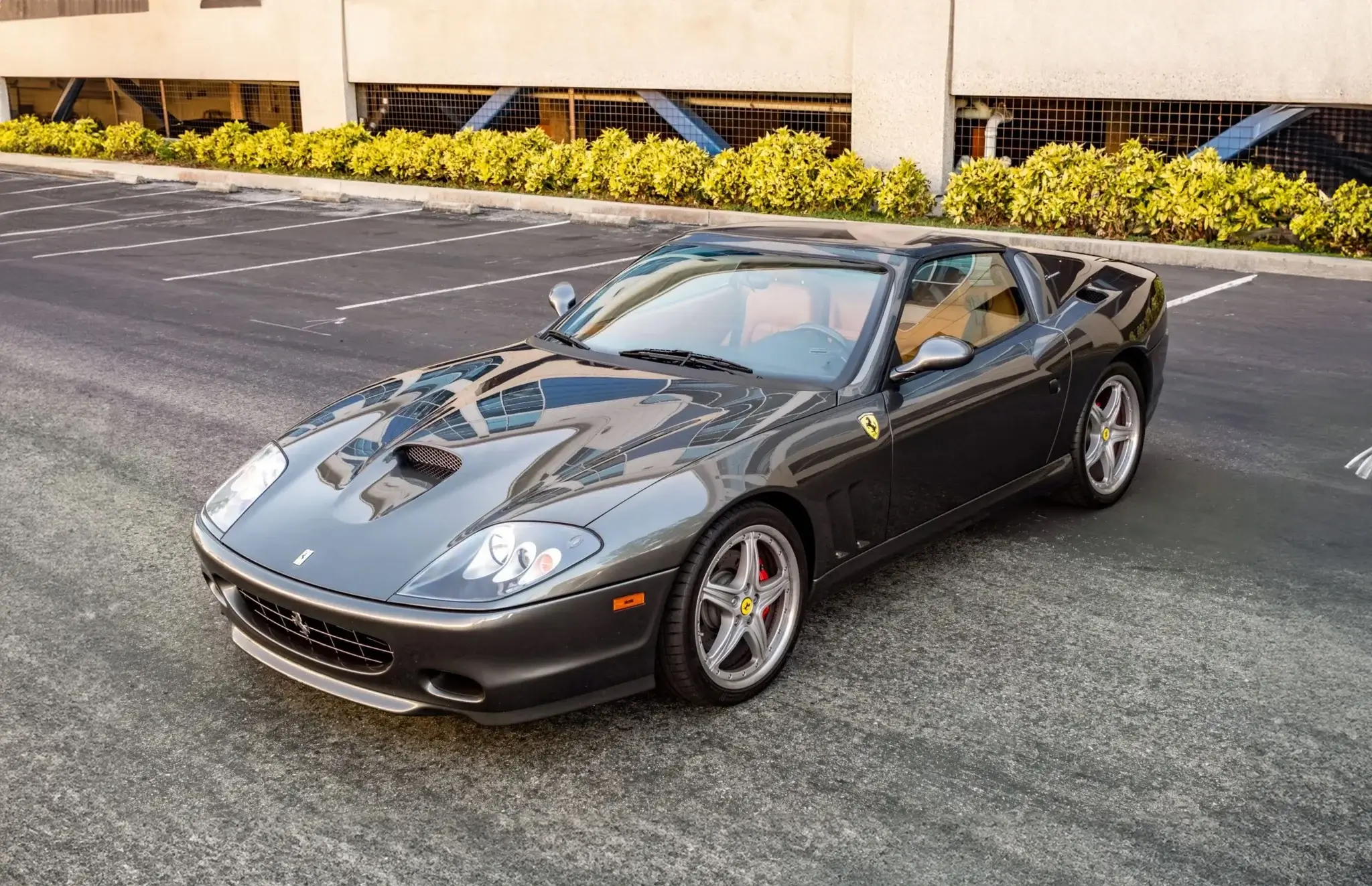 MP: 11k-Mile 2005 Ferrari 575 Superamerica | PCARMARKET