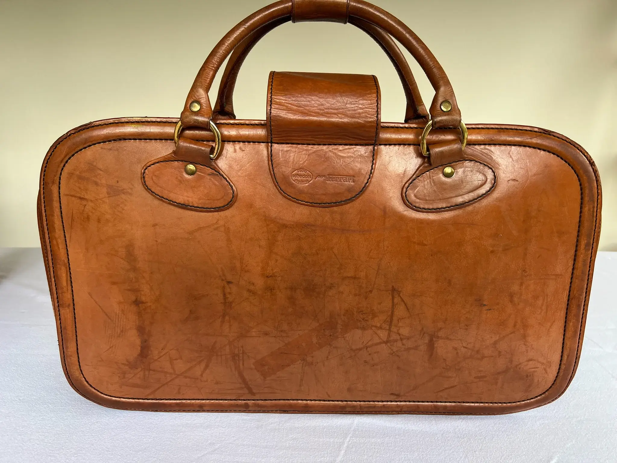 MP: 1981 Ferrari Mondial 8 Schedoni Luggage Set | PCARMARKET