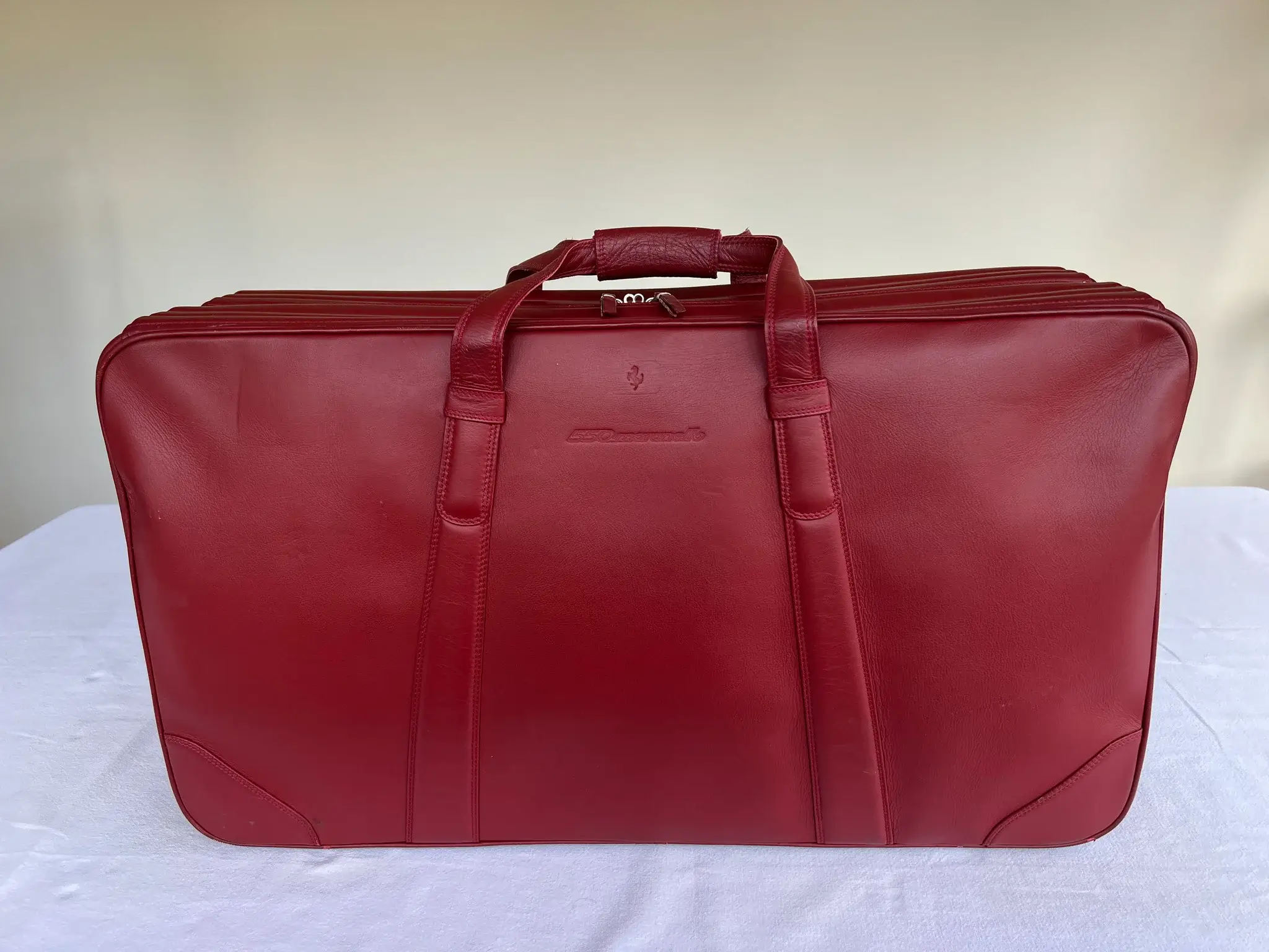 MP: Ferrari 550 Maranello Schedoni Suitcases | PCARMARKET
