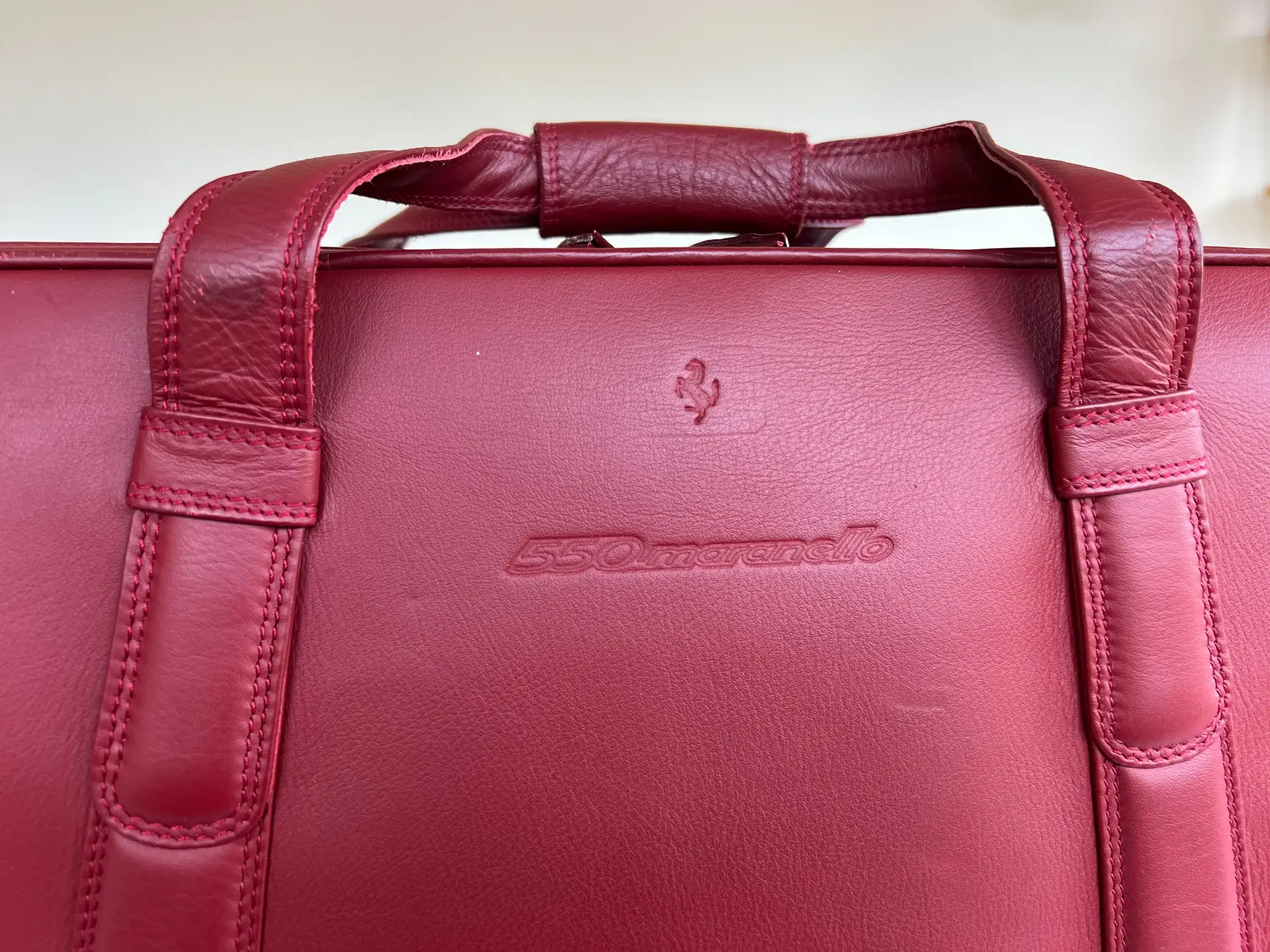 MP: Ferrari 550 Maranello Schedoni Suitcases | PCARMARKET