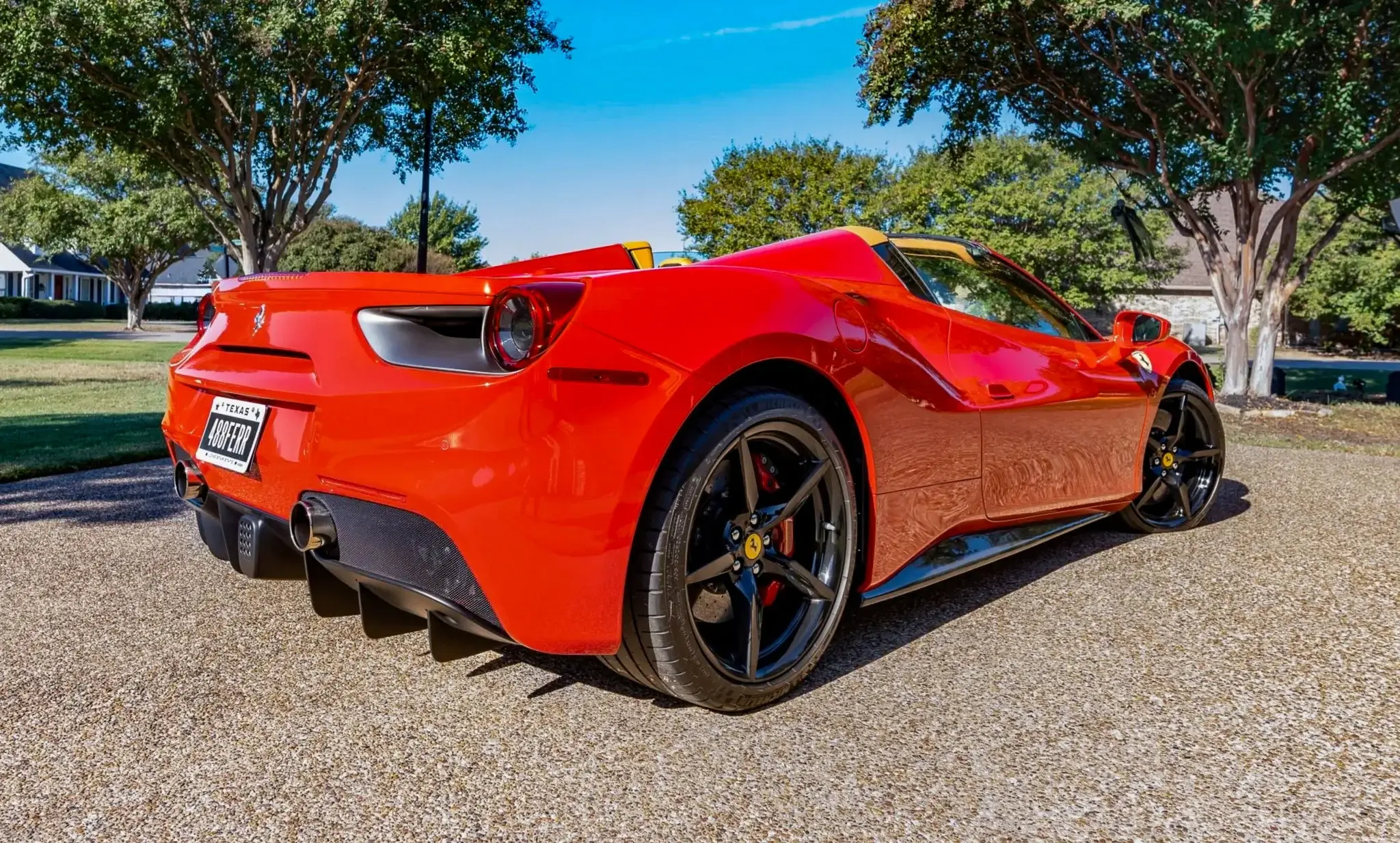 【グッドラック】 8k-Mile 2018 Ferrari 488 Spider | PCARMARKET