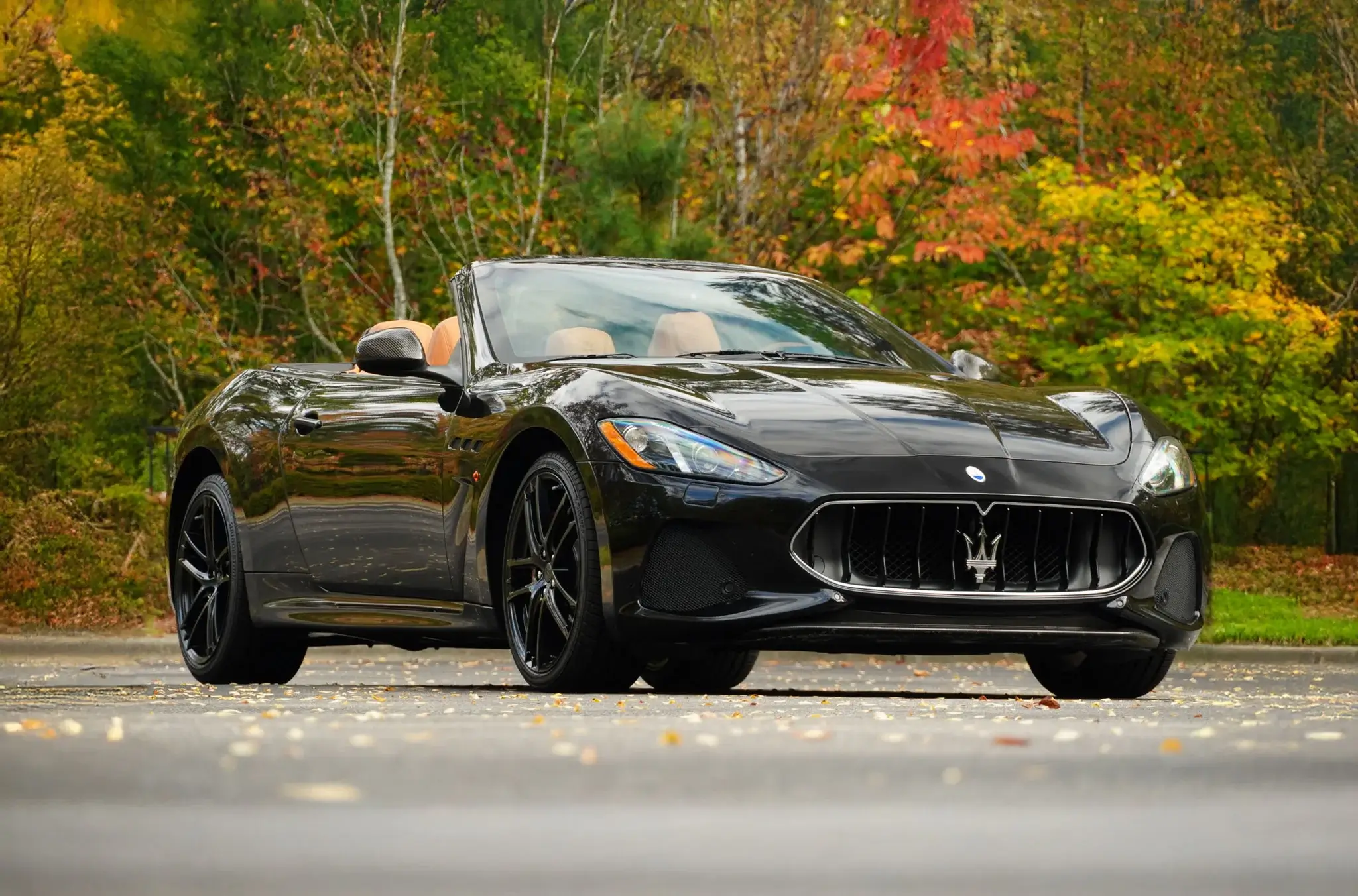 MP: 15k-Mile 2018 Maserati GranTurismo MC Convertible | PCARMARKET