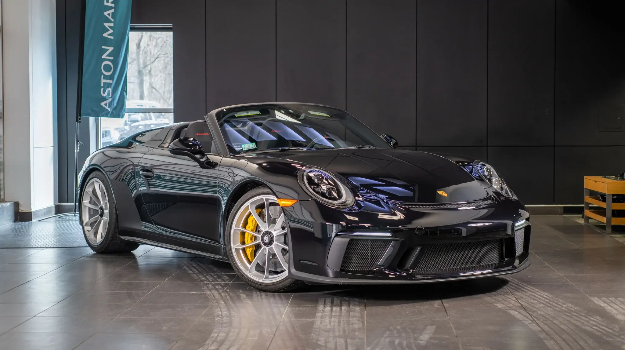 732-Mile 2019 Porsche 911 Speedster | PCARMARKET