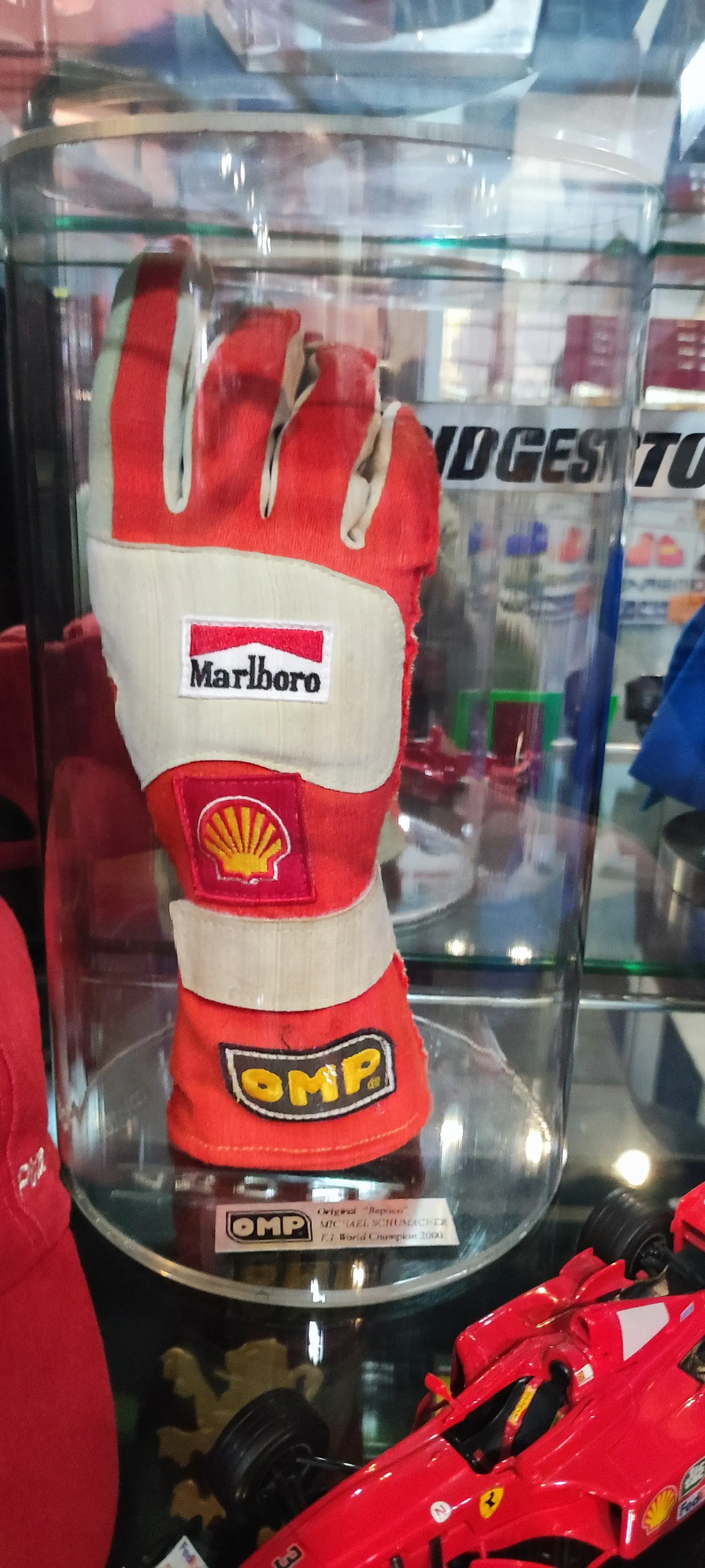 Gloves Replica schumacher réplique gants mickael schumacher 2011