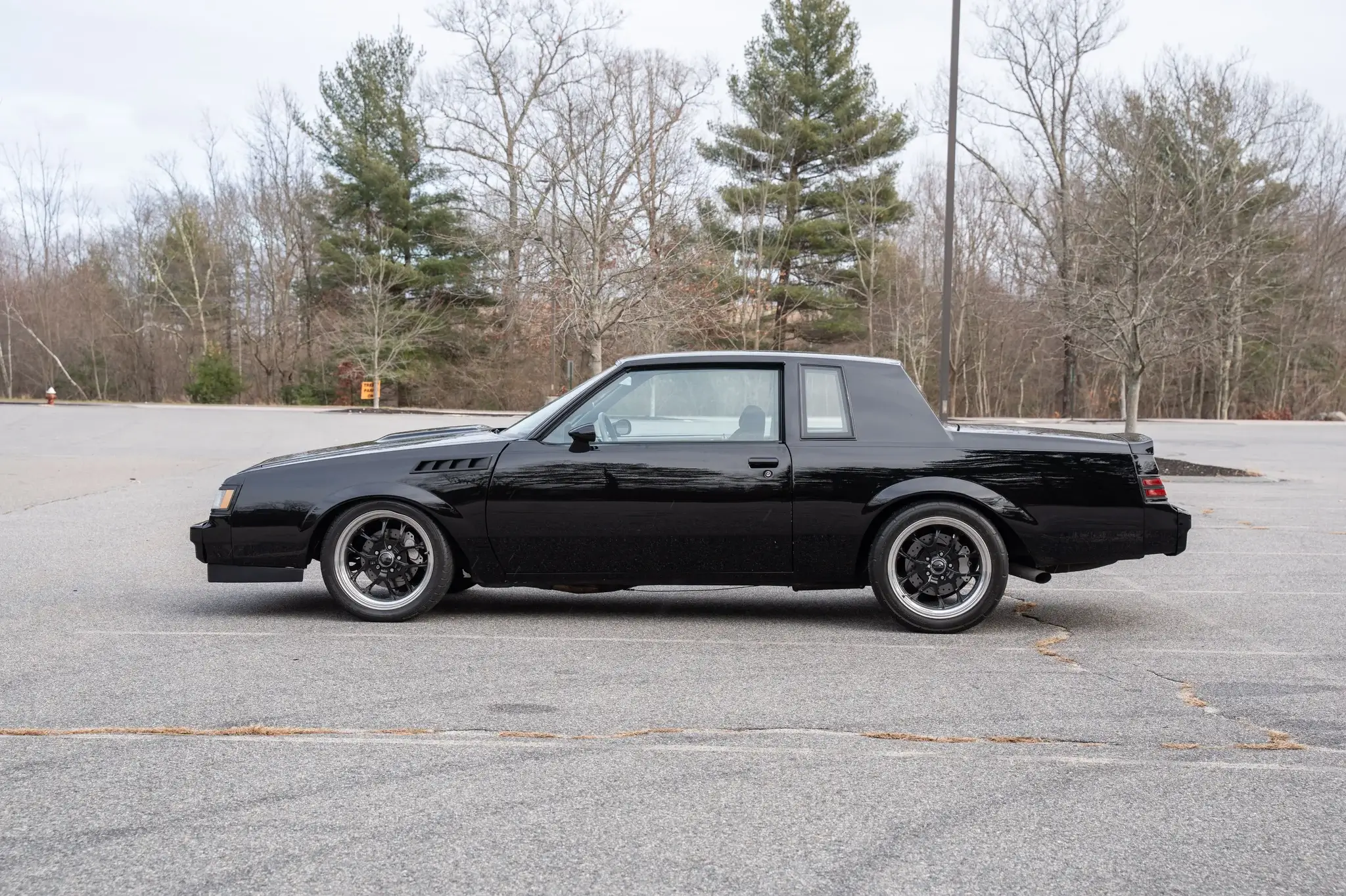Buick Regal Grand National (GNX) 1987 white (IXO) 1:43