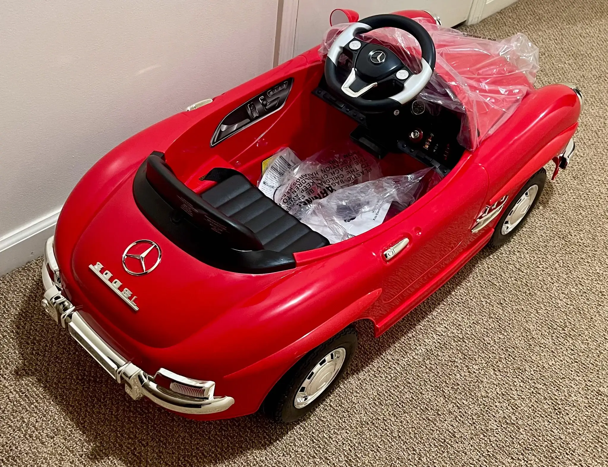 MP: Brand New Kid's Ride On Mercedes 300SL Electric | PCARMARKET