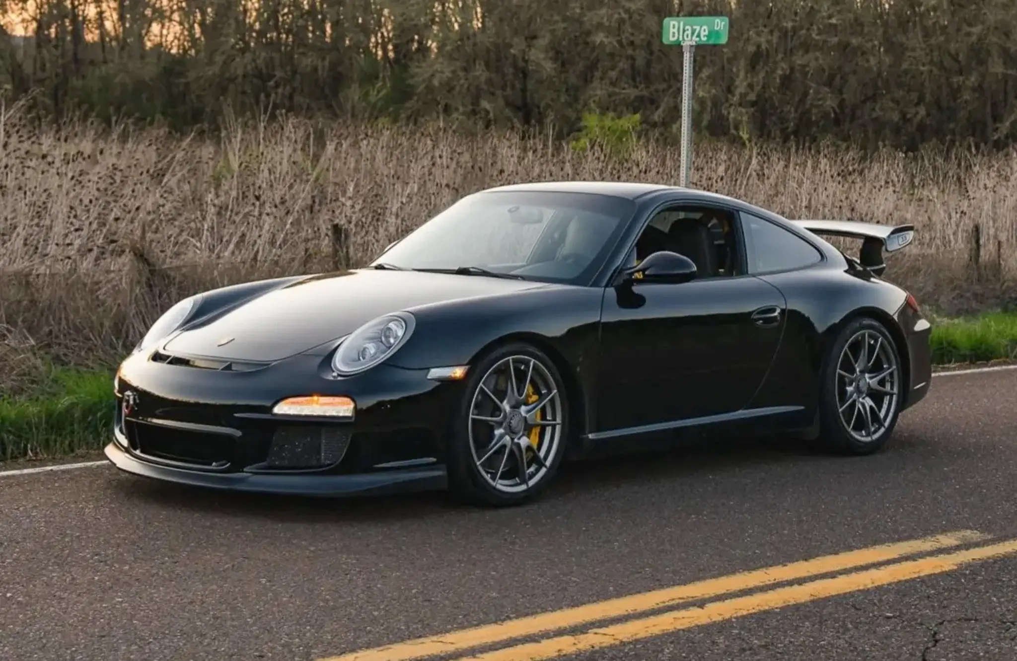 MP: 27k-Mile 2010 Porsche 997.2 GT3 | PCARMARKET
