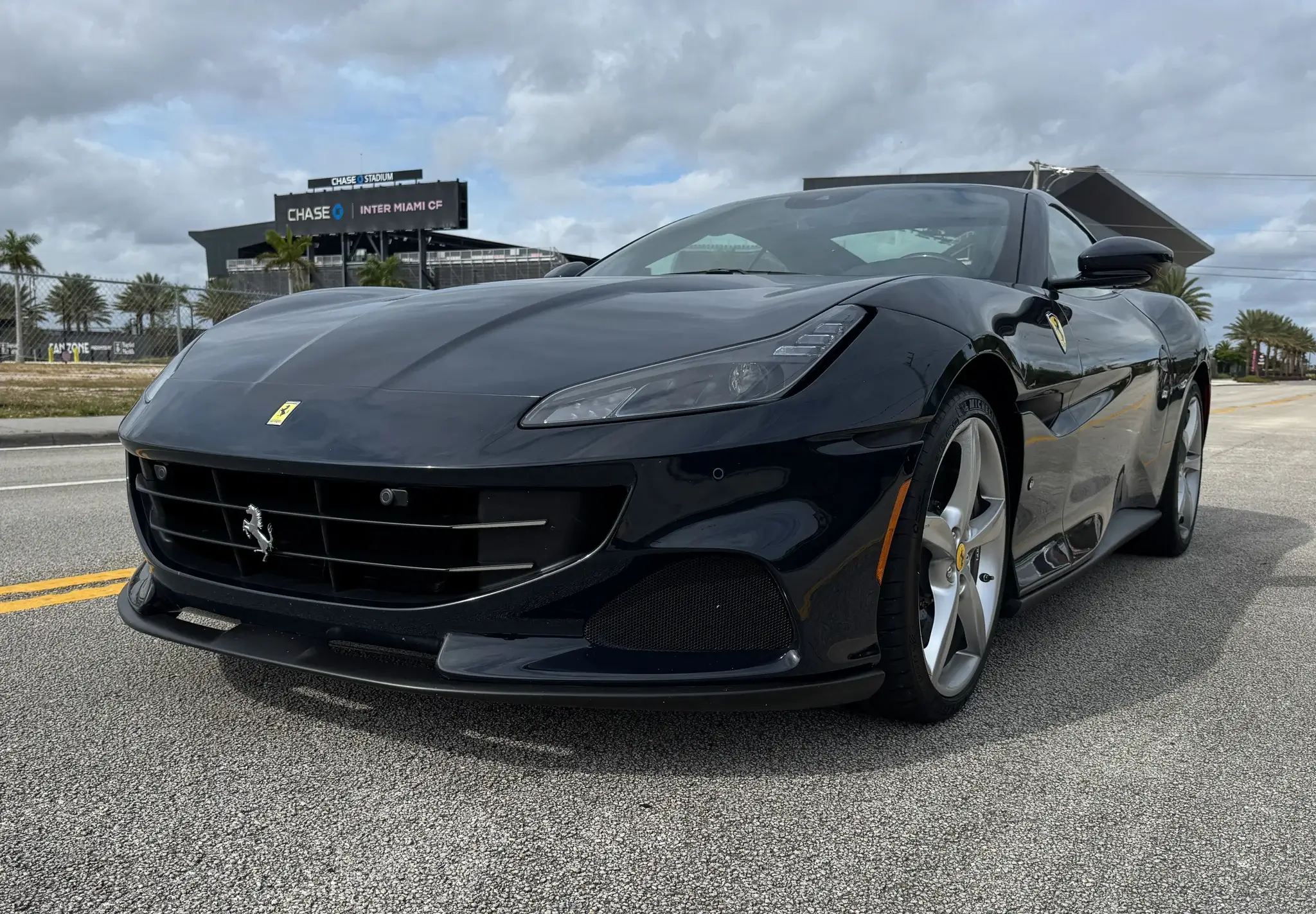 希少Ferrari MP: 2k-Mile 2023 Ferrari Portofino M | PCARMARKET