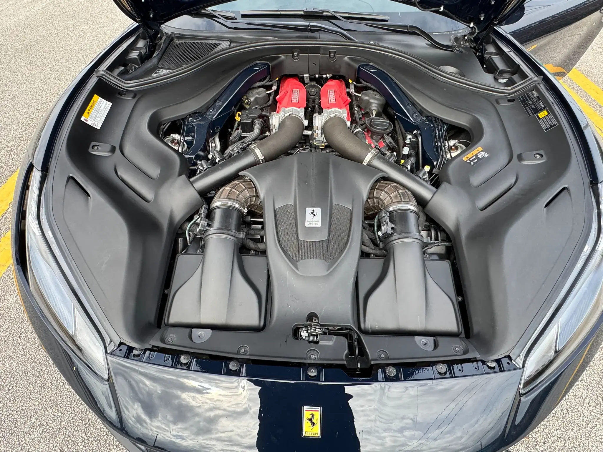 MP: 2k-Mile 2023 Ferrari Portofino M | PCARMARKET