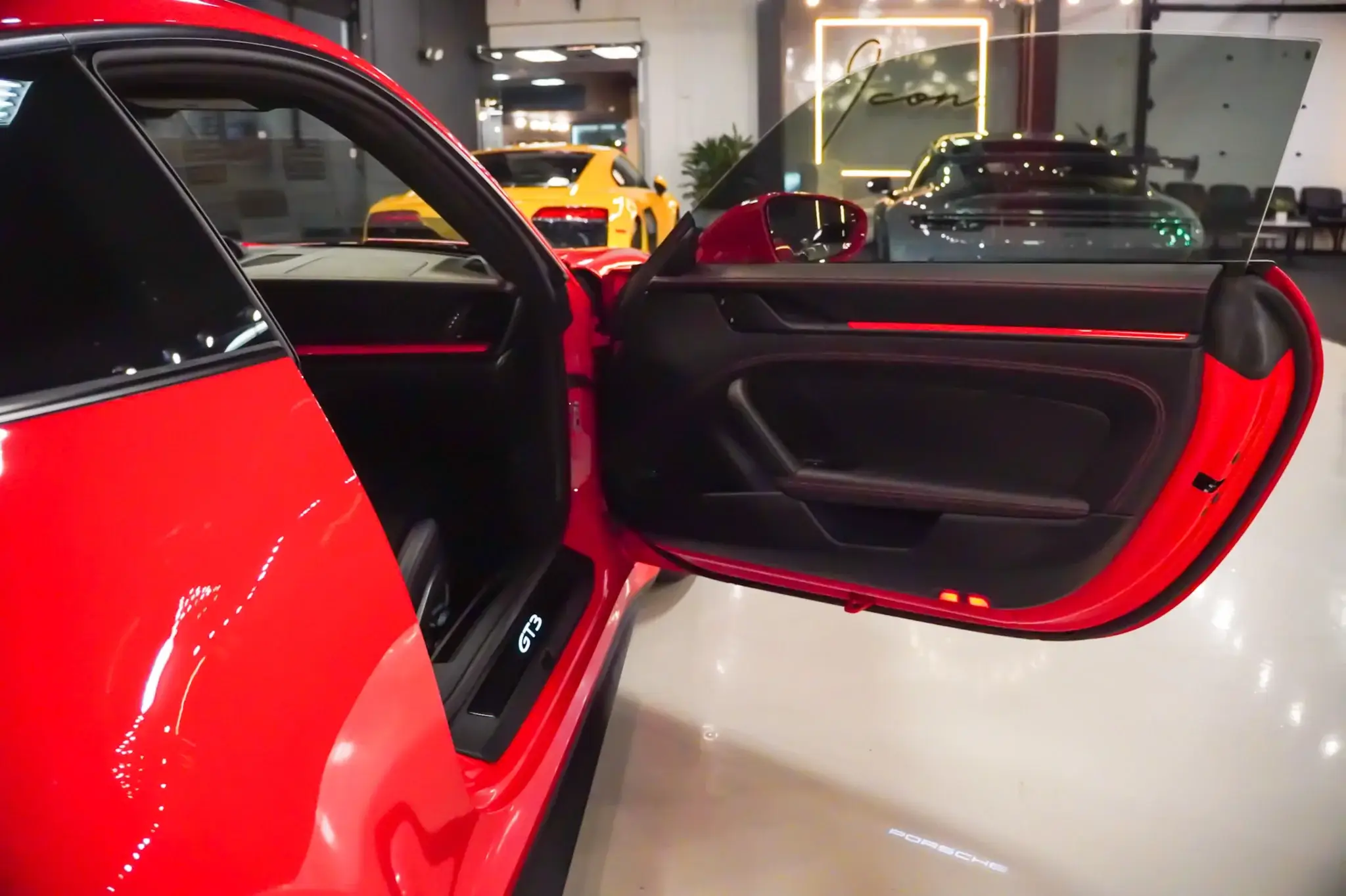 MP: 7,500-Mile 2023 Porsche 992 GT3 Touring 6-Speed | PCARMARKET
