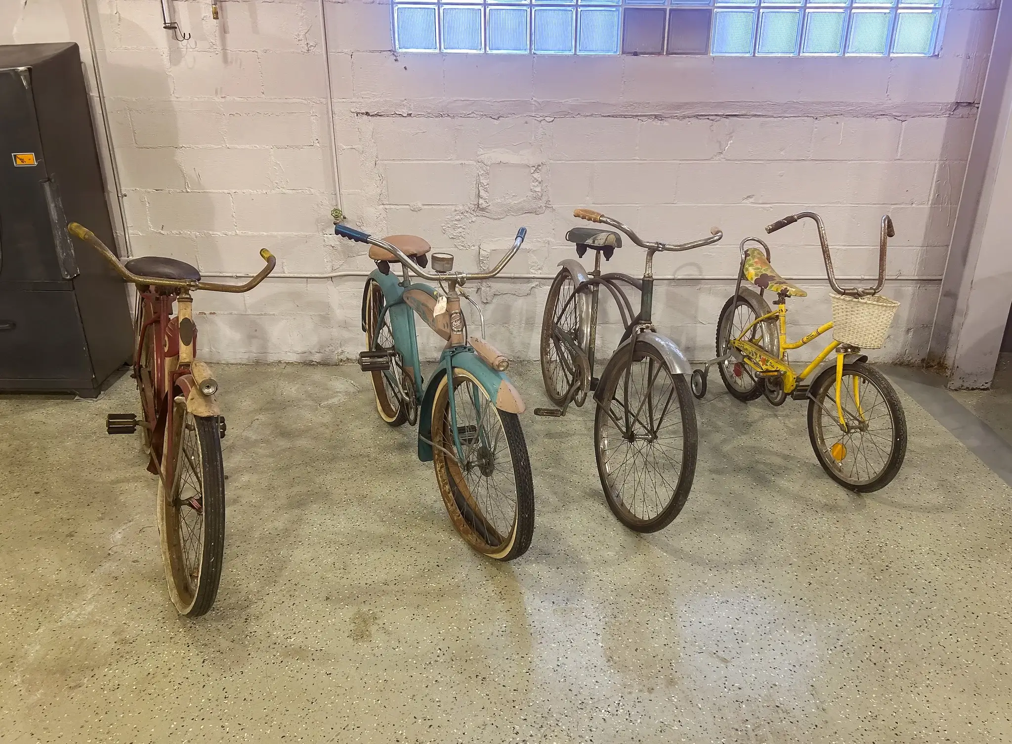 No Reserve 1940's-1970's Vintage Bicycle Collection | PCARMARKET