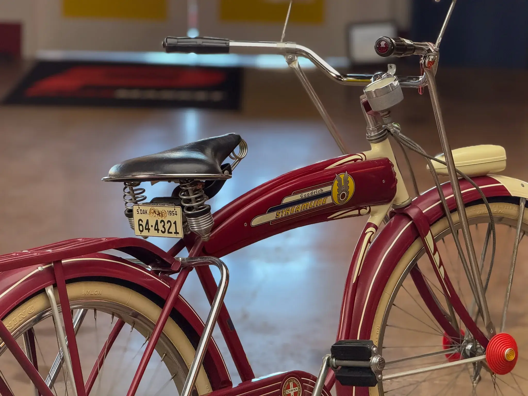 collectible schwinn bicycles Classic (Collector's Library): Love, William: 9780760315637 Books Complete Vintage Bike Restoration (And