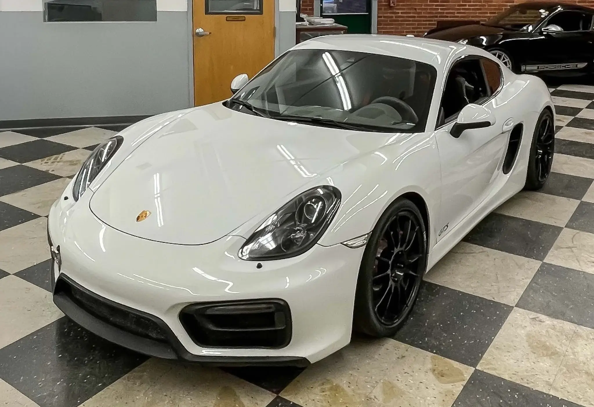 2015 Porsche Cayman