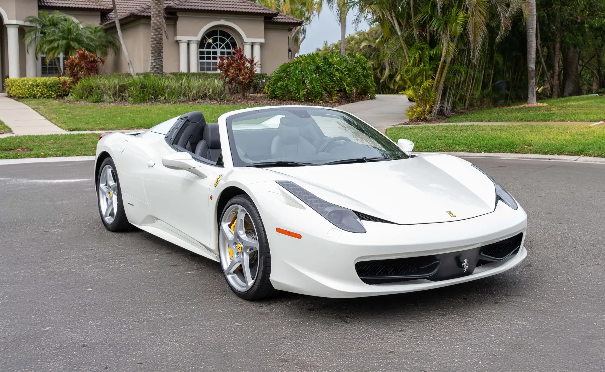 MP: 9k-Mile 2013 Ferrari 458 Spider | PCARMARKET