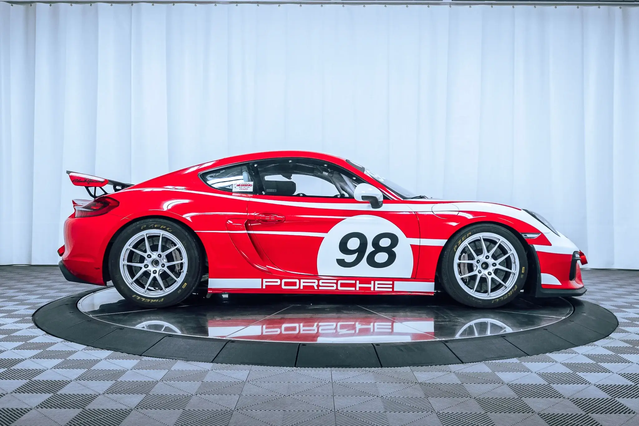 2016 Porsche 981 Cayman GT4 Clubsport MR Manthey-Racing | PCARMARKET