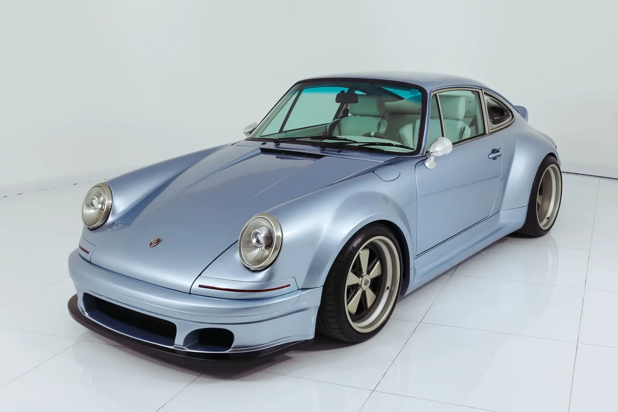 1991 Porsche 911 Carrera 2 Modified