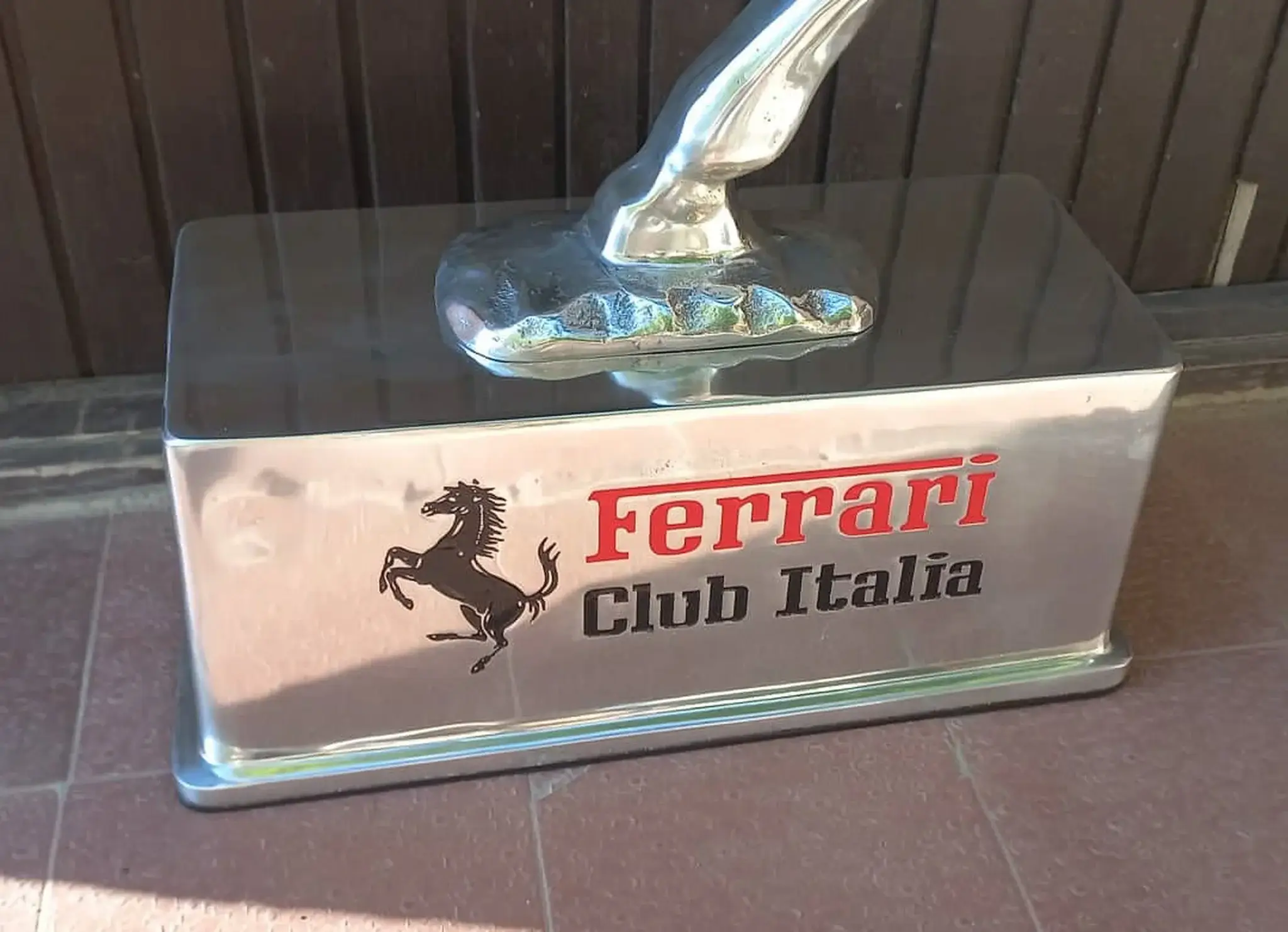 1976 Ferrari Cavallino Rampante Statue | PCARMARKET