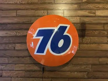 No Reserve Illuminated Union 76 Sign | PCARMARKET