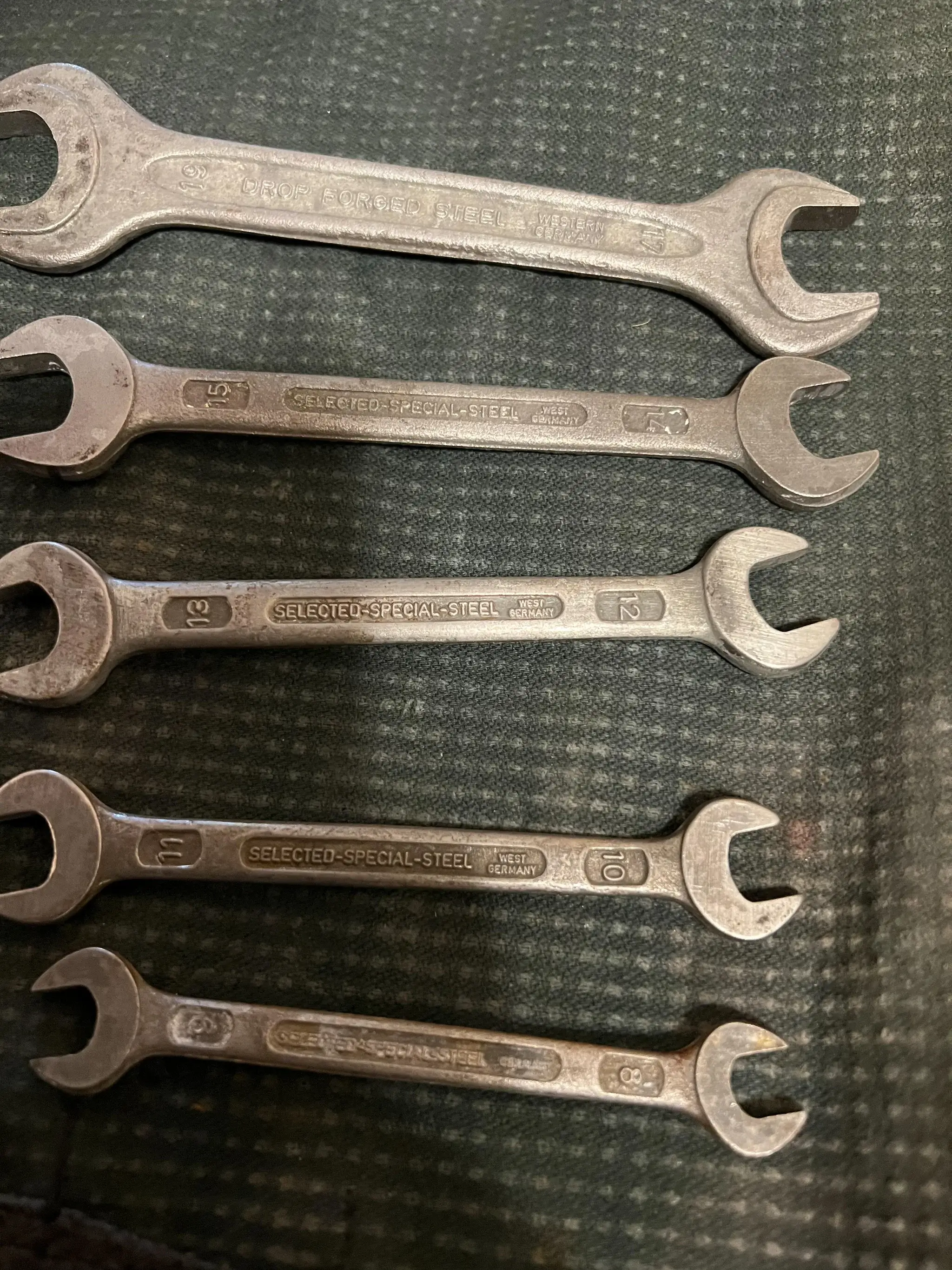 MP: 1973 Porsche 911RS/S/E/T Factory Tool Kit and Owners Manual