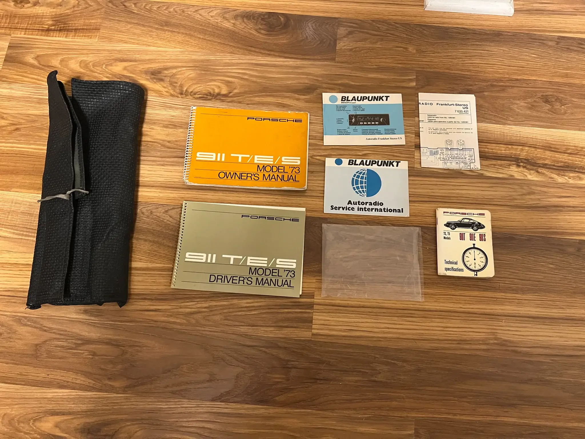 ポルシェ911 オーナーズ マニュアル 1973 MP: 1973 Porsche 911RS/S/E/T Factory Tool Kit and Owners Manual