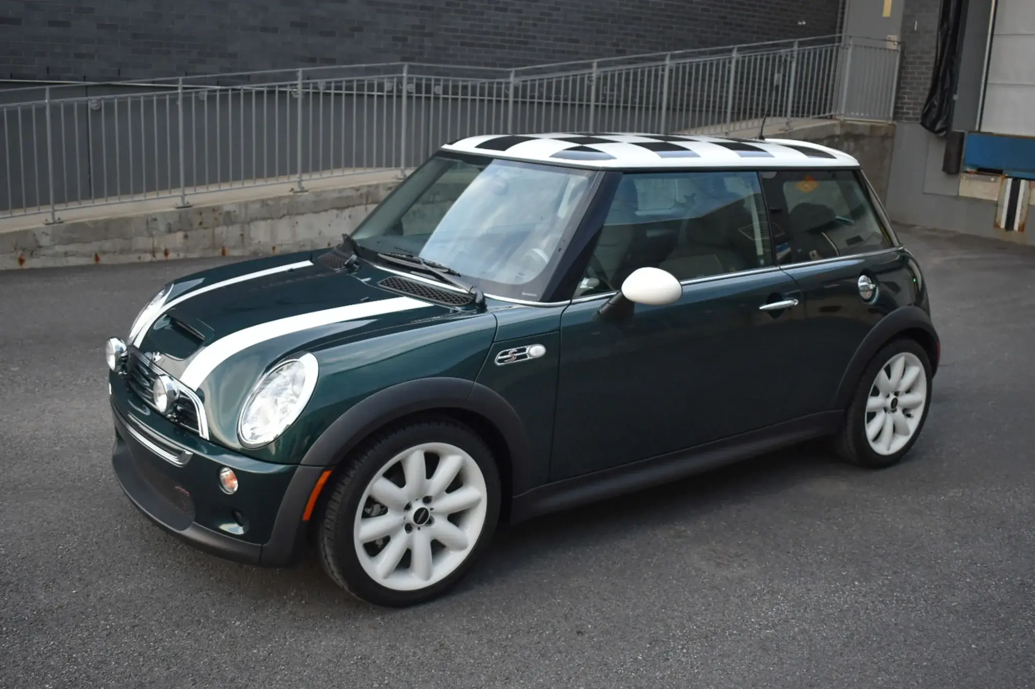 Mini Green Cars MINI Cooper S 60th Anniversary Is A Modern Hot Hatch