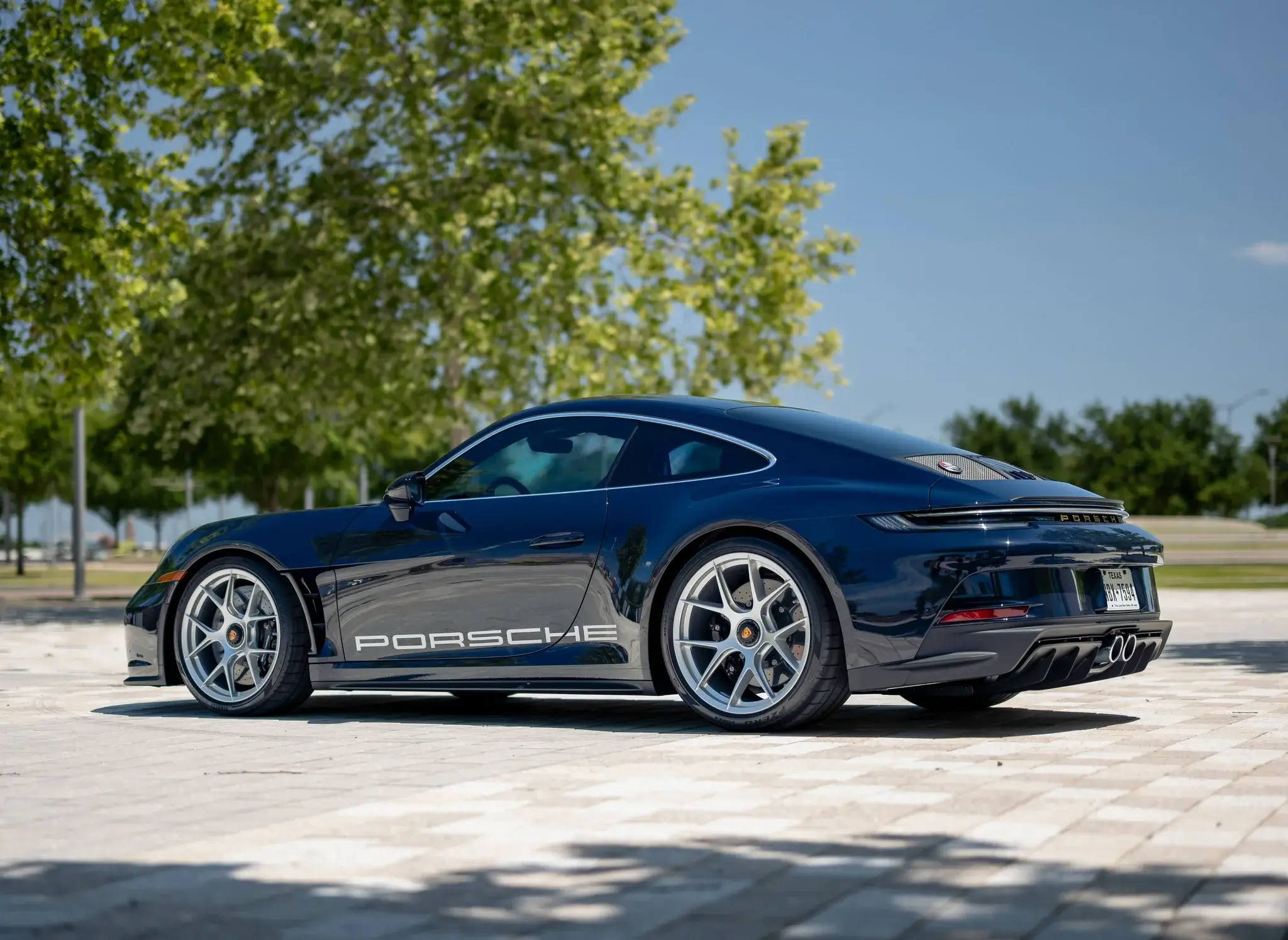 NO RESERVE PTS X Blue 2024 Porsche 911 S/T | PCARMARKET