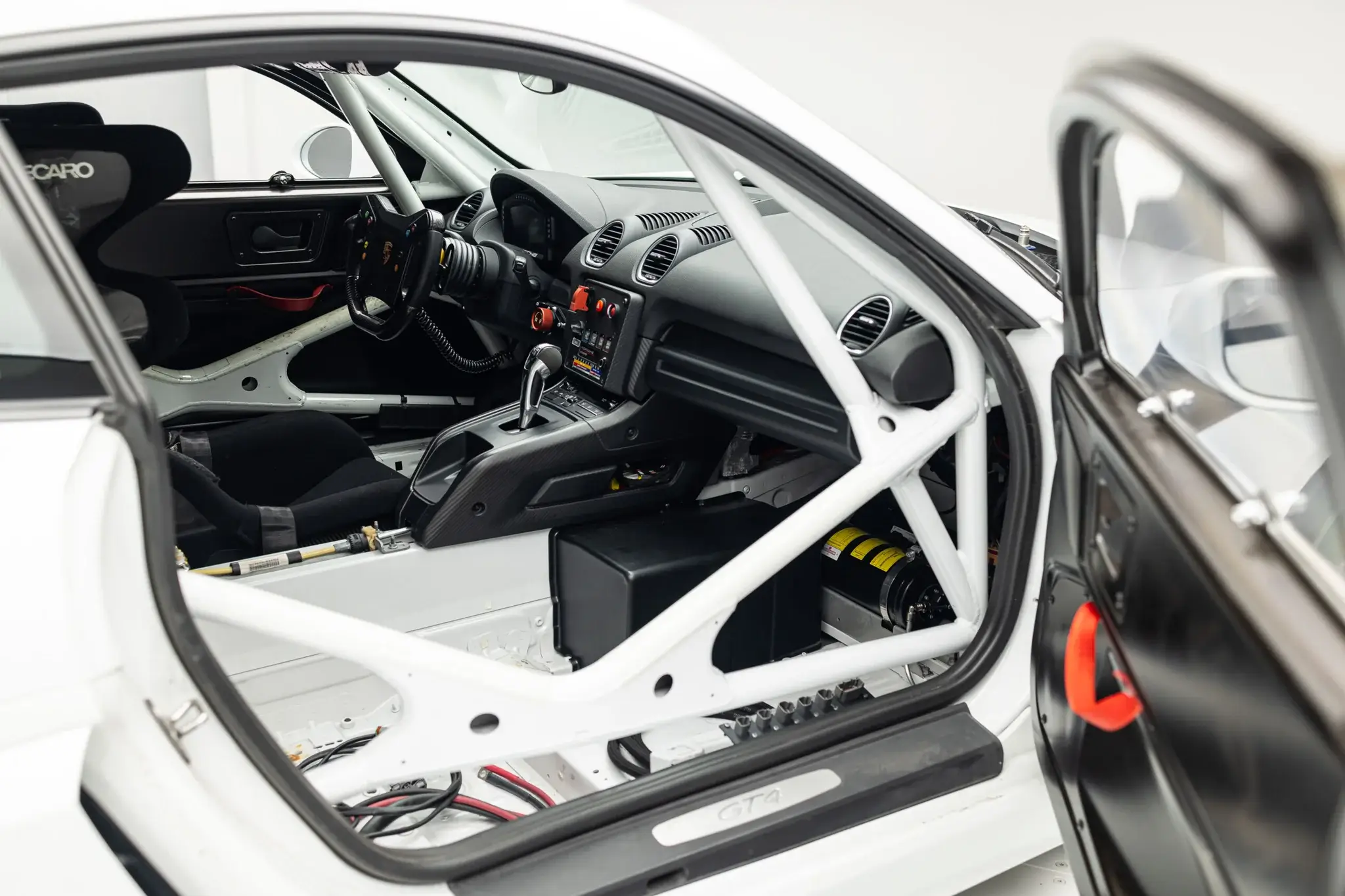 2019 Porsche 718 Cayman GT4 Clubsport | PCARMARKET