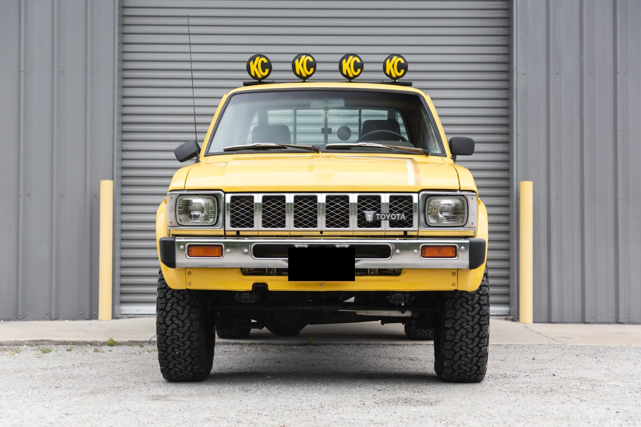 MarketPlace: 1983 Toyota Pickup SR5 4x4 5-Speed | PCARMARKET