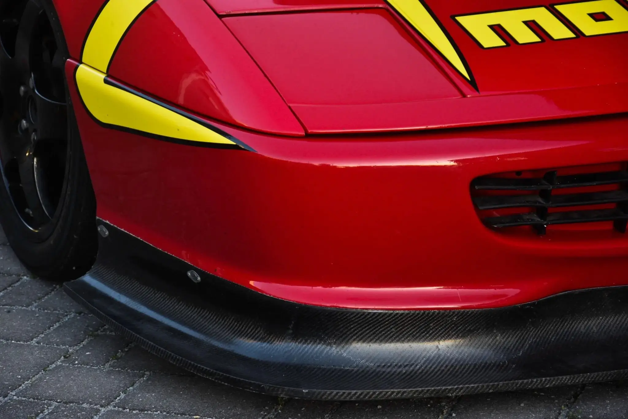 Lot 2 Vérins Capot Avant Ferrari F355 – Neufs, Réf TB 0825A