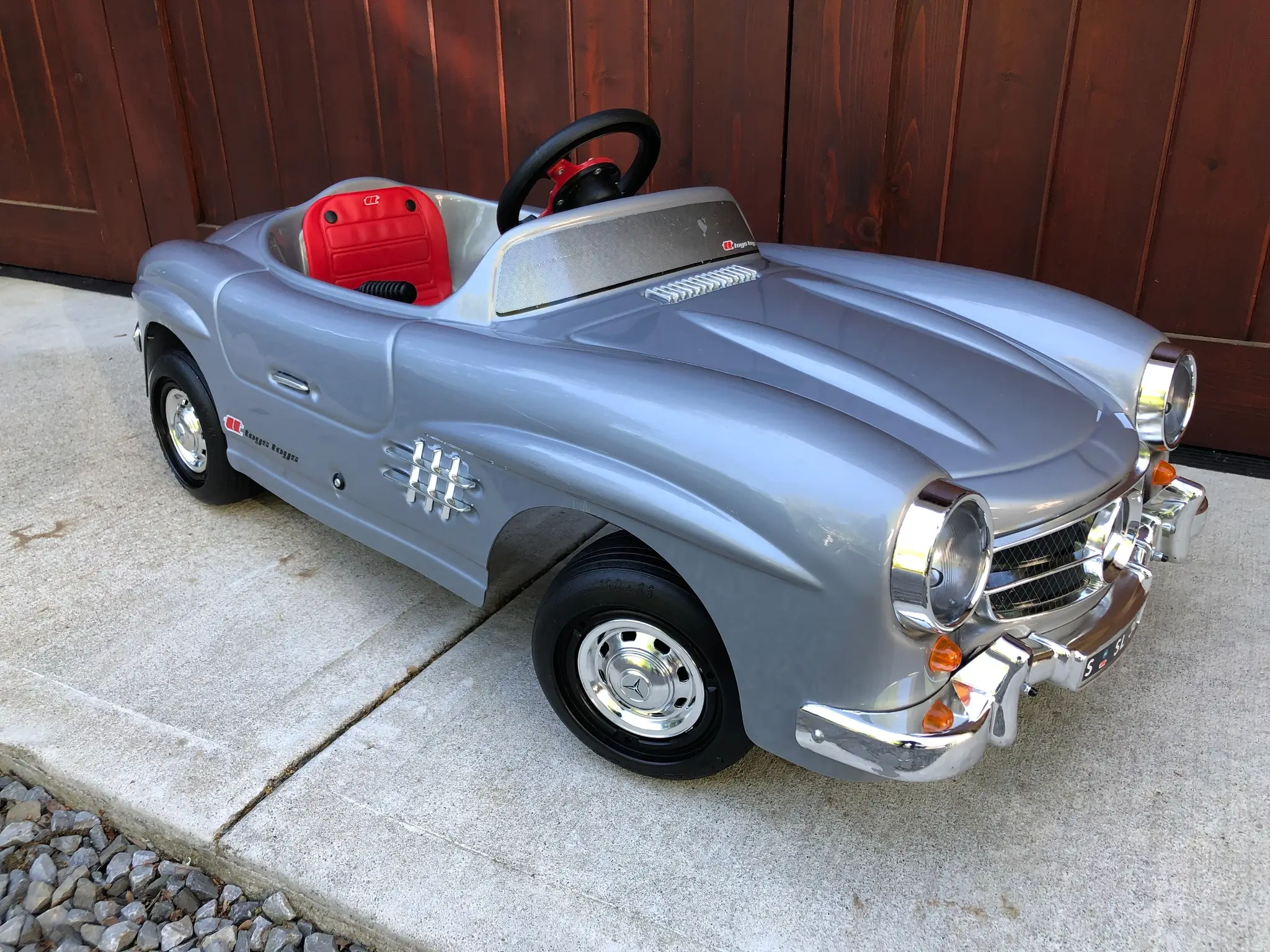 m*t様 メルセデス 300SL toys toys製ペダルカー No Reserve Toys Toys Mercedes Benz 300sl Pedal Car | PCARMARKET