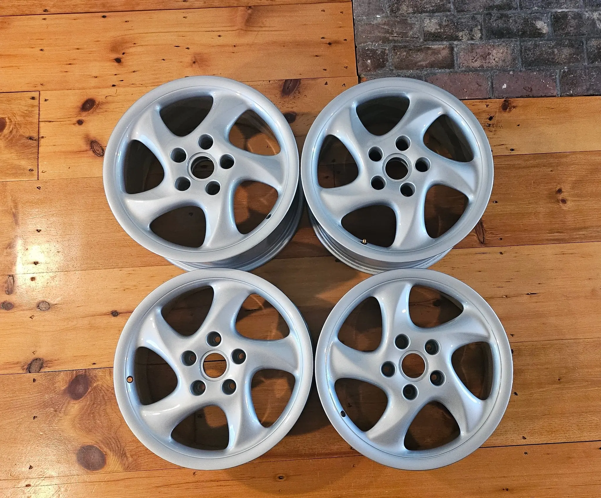 No Reserve Restored OEM 18