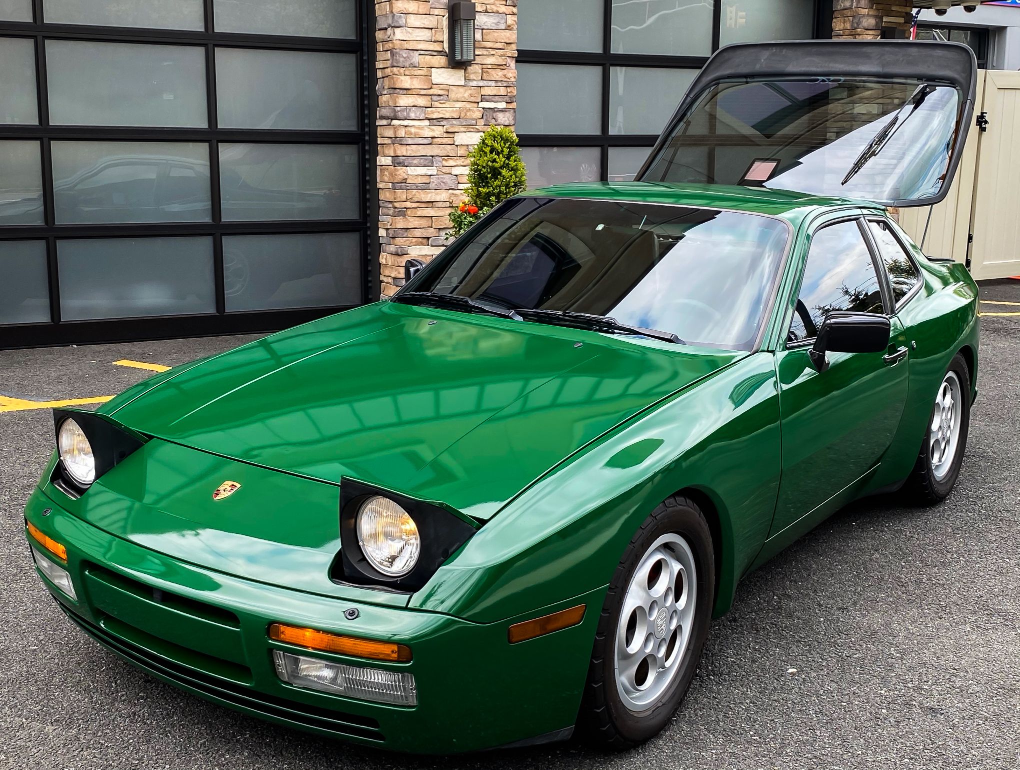 1987 Porsche 944 Turbo | PCARMARKET
